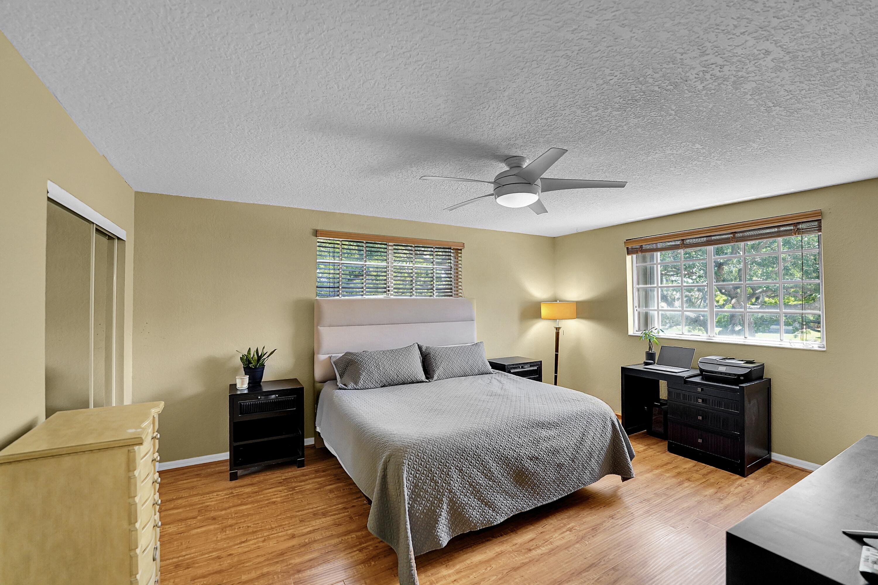 WELLEBY UNIT SEVEN - Residential