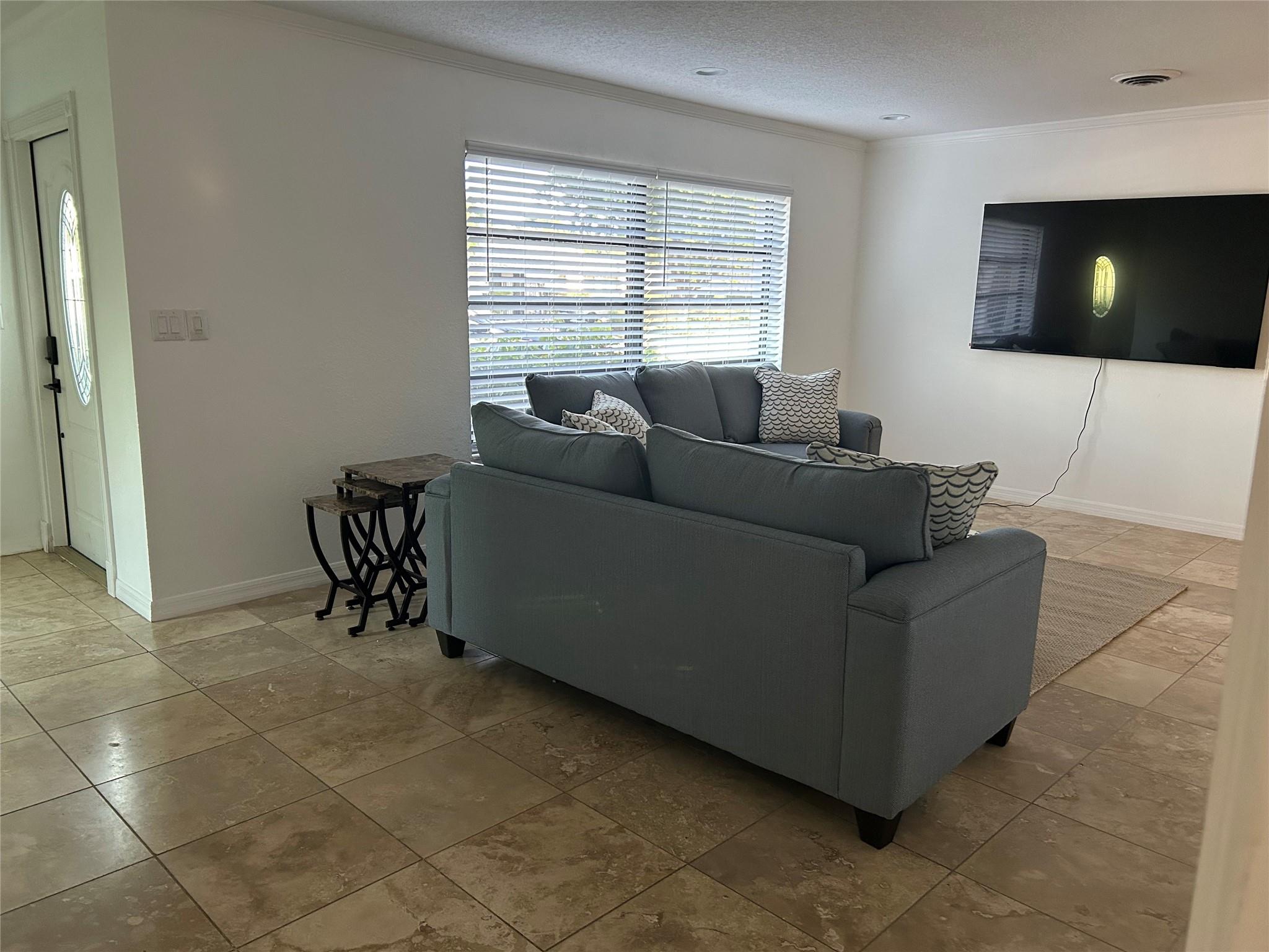 Venetian Isles 3rd Sec 47 - Residential Lease