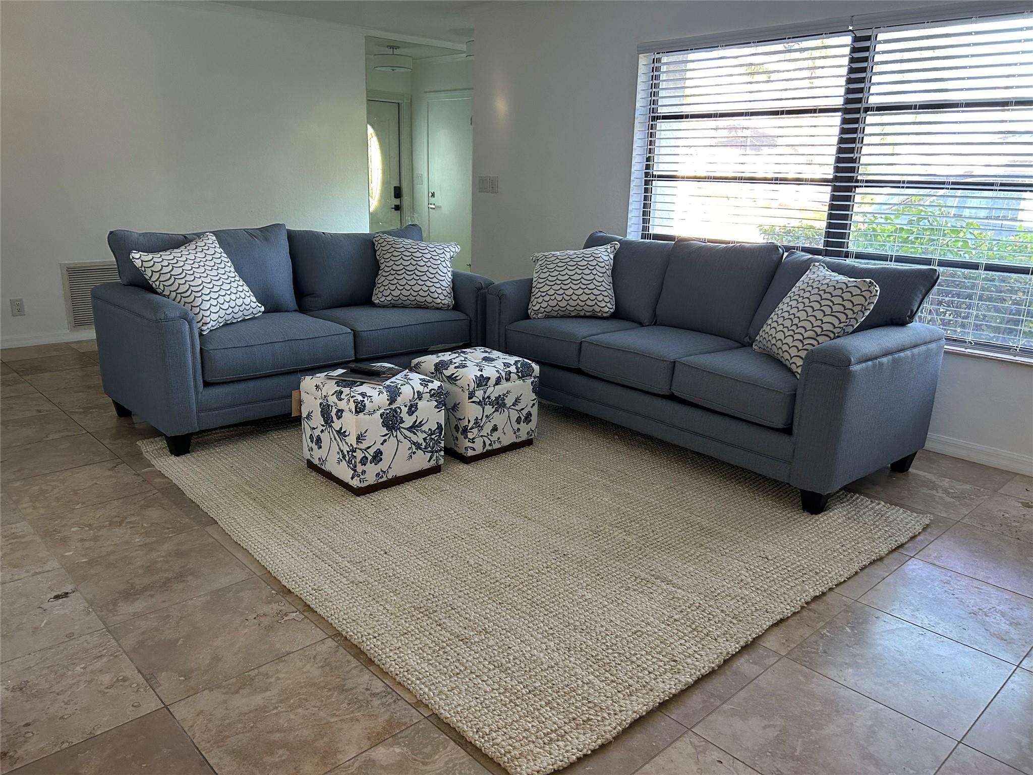 Venetian Isles 3rd Sec 47 - Residential Lease