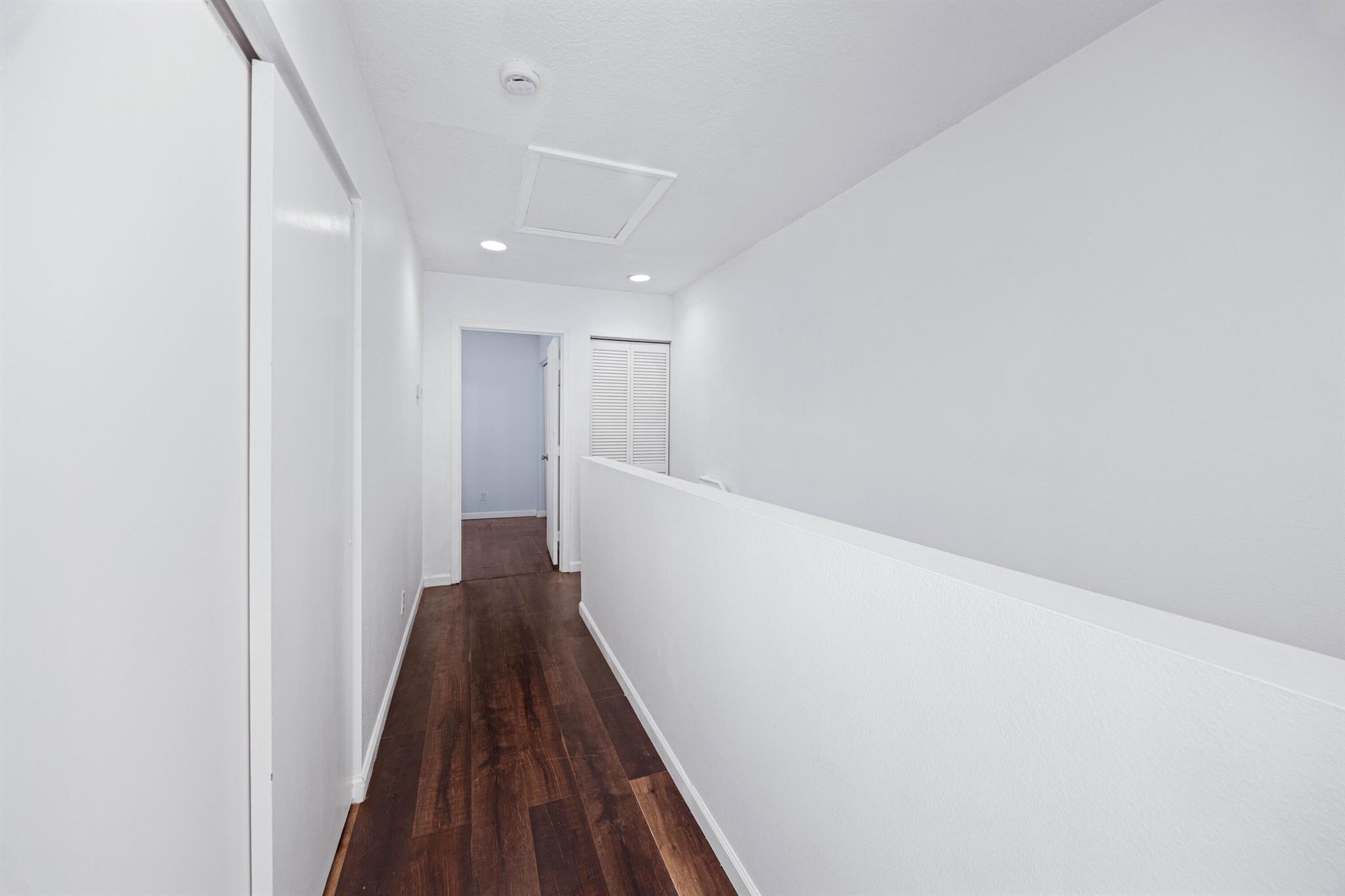 LYMAN VLG - Residential