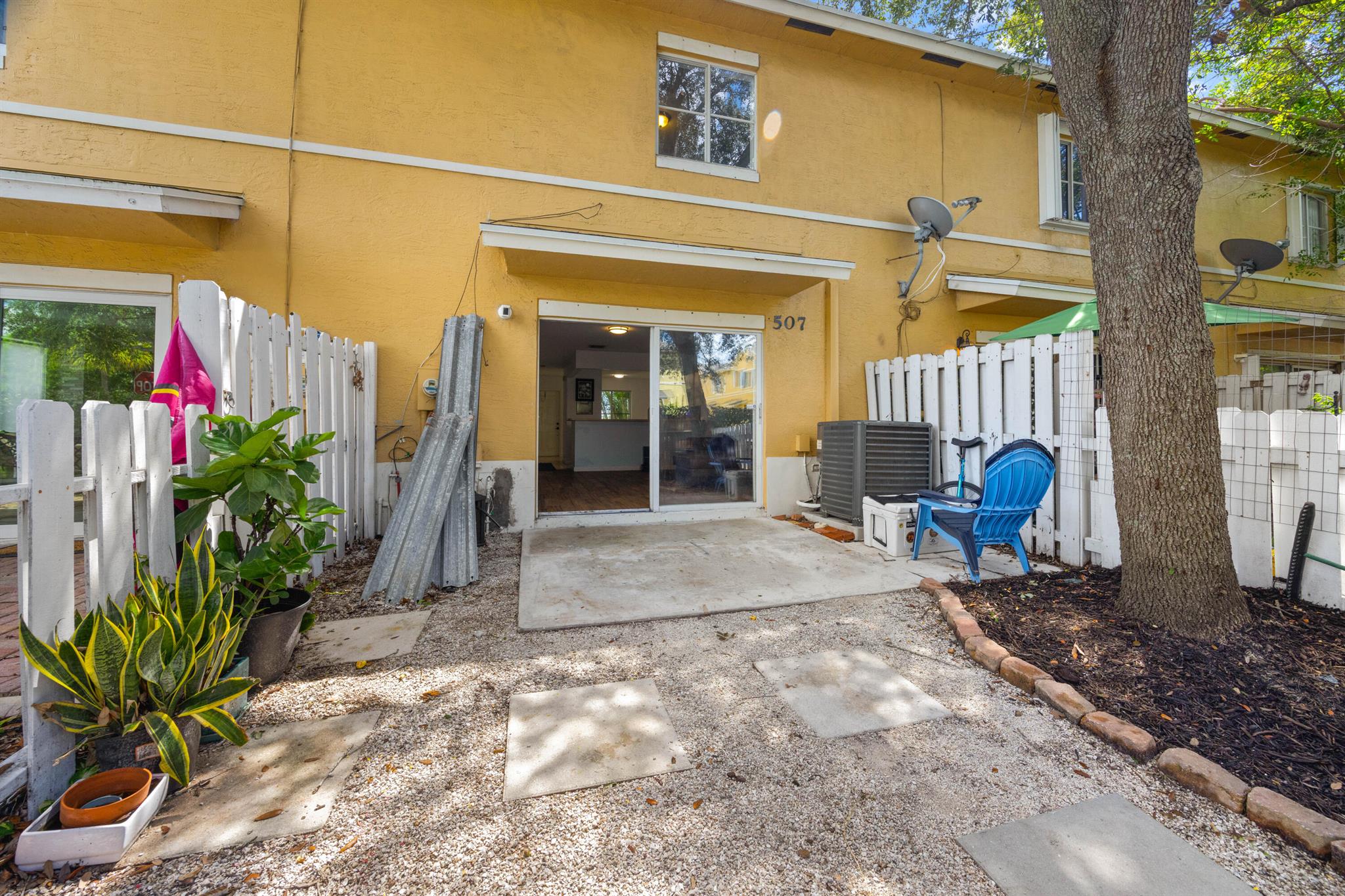 LYMAN VLG - Residential