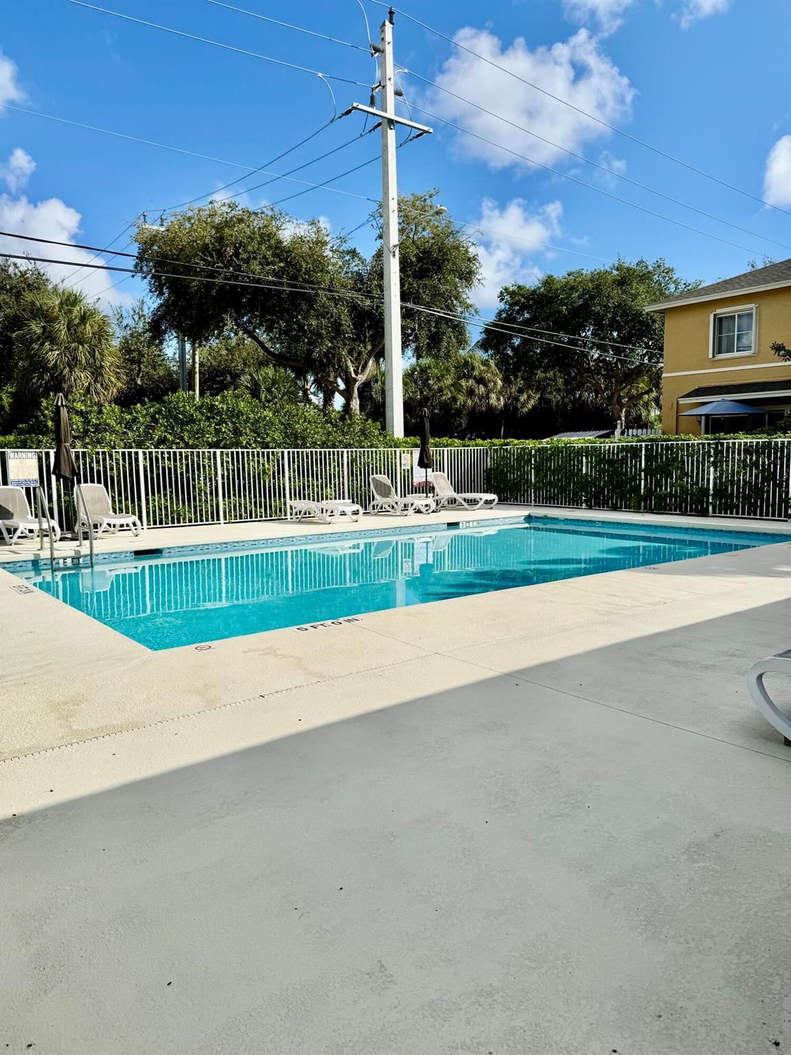 LYMAN VLG - Residential