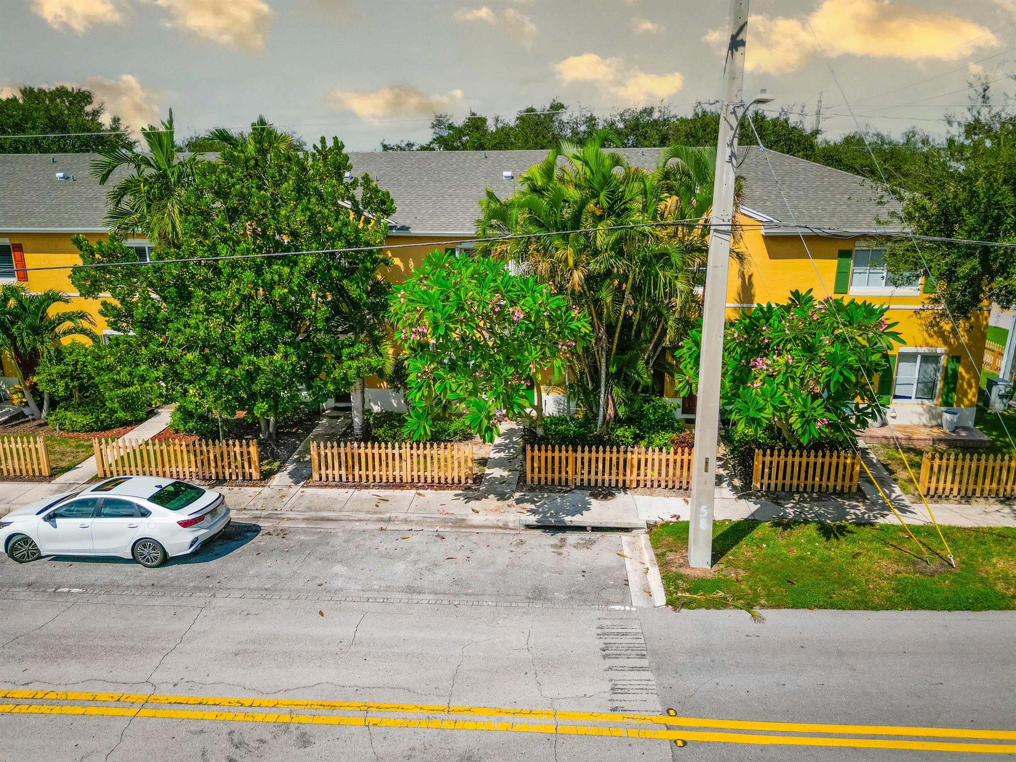 LYMAN VLG - Residential