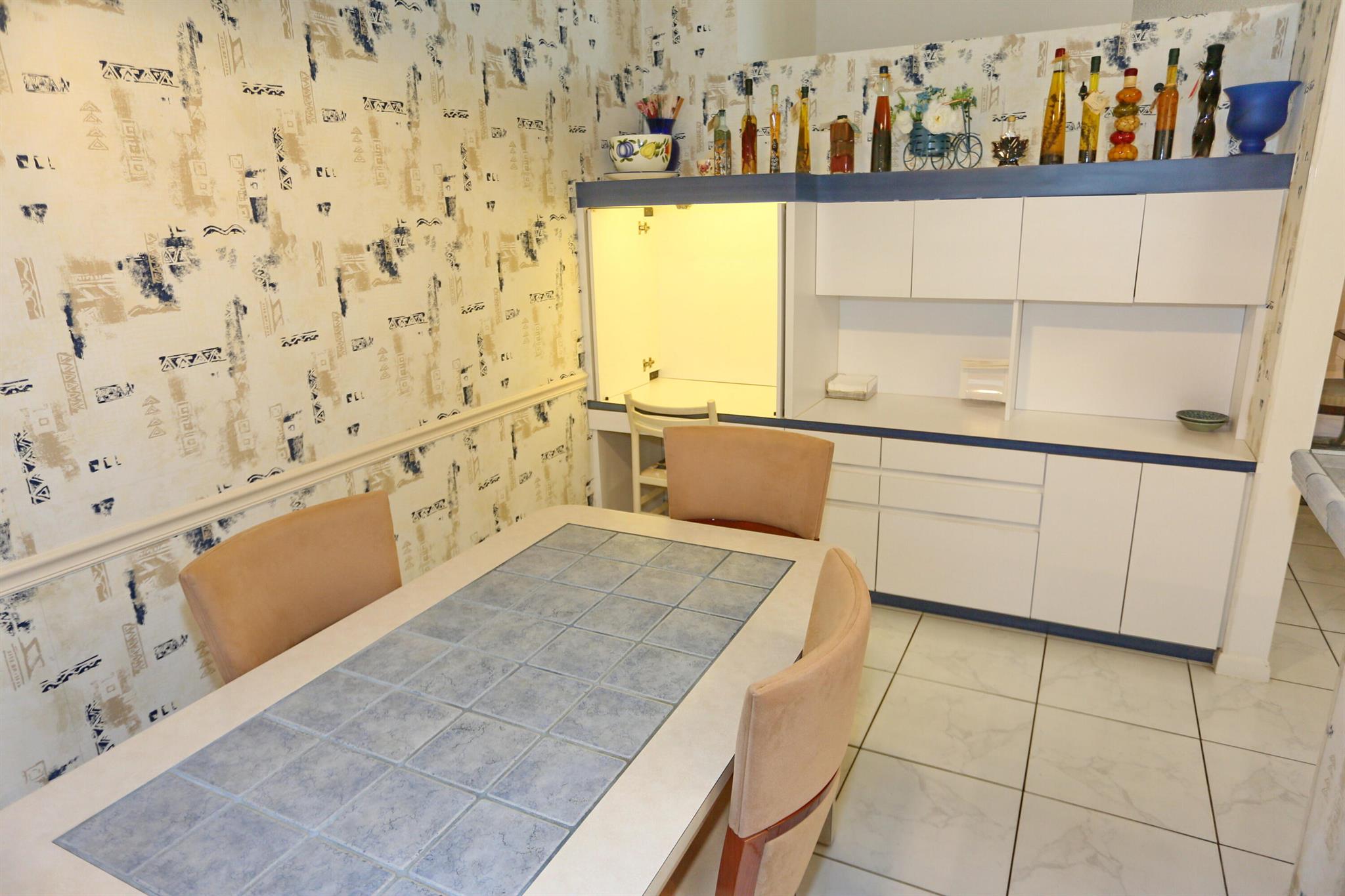 Windward Palm Beach - Residential