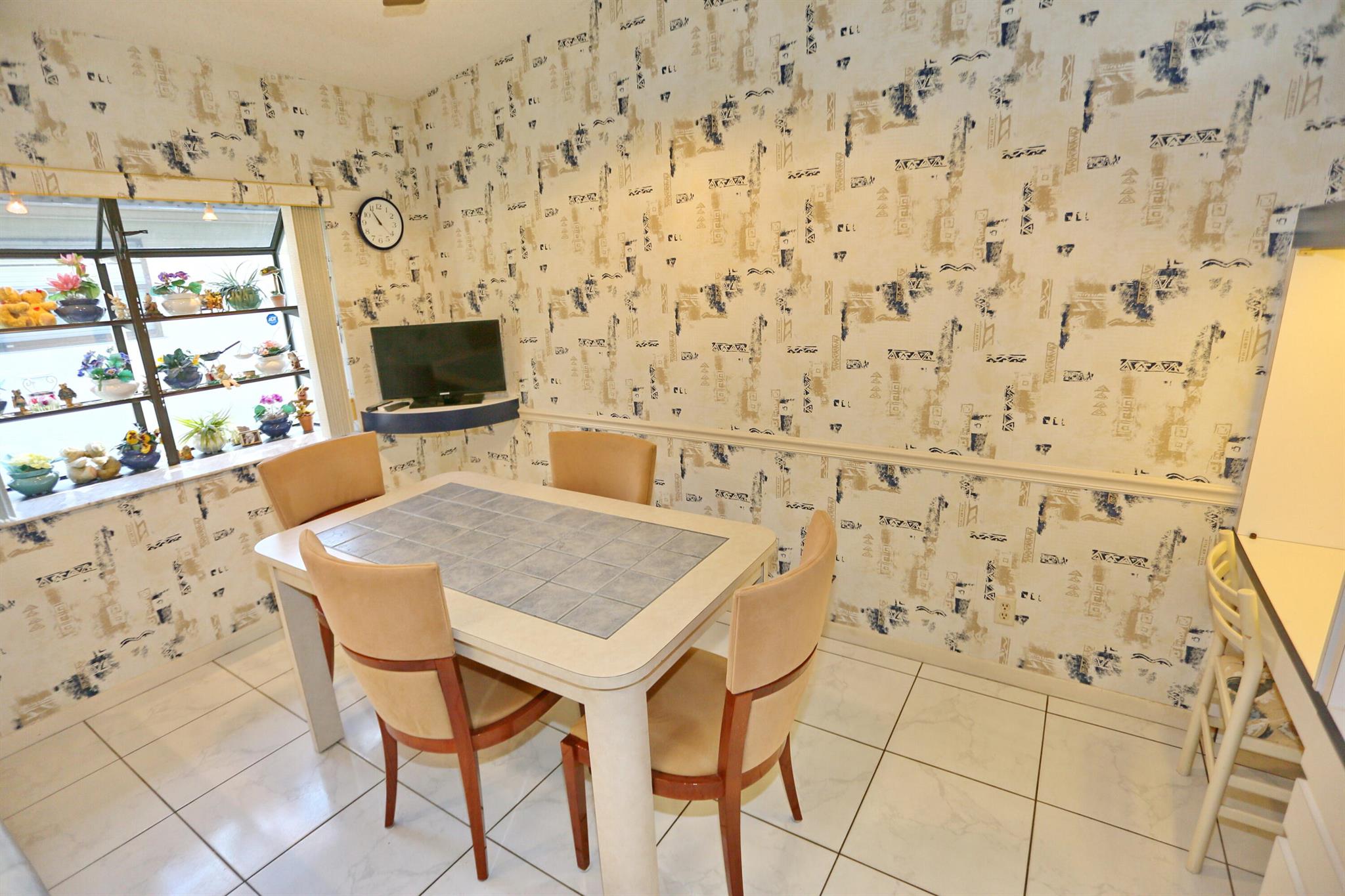 Windward Palm Beach - Residential