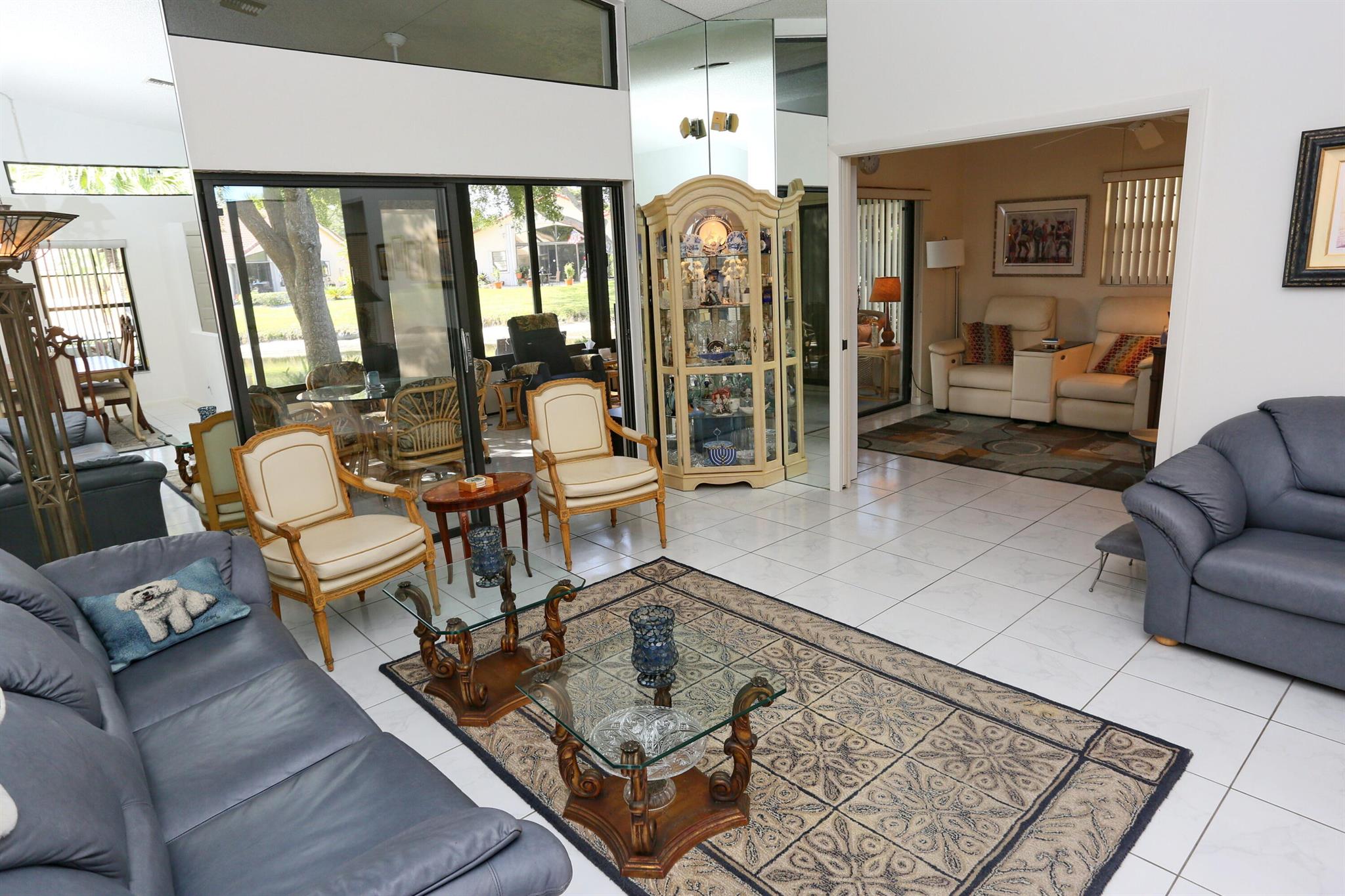 Windward Palm Beach - Residential