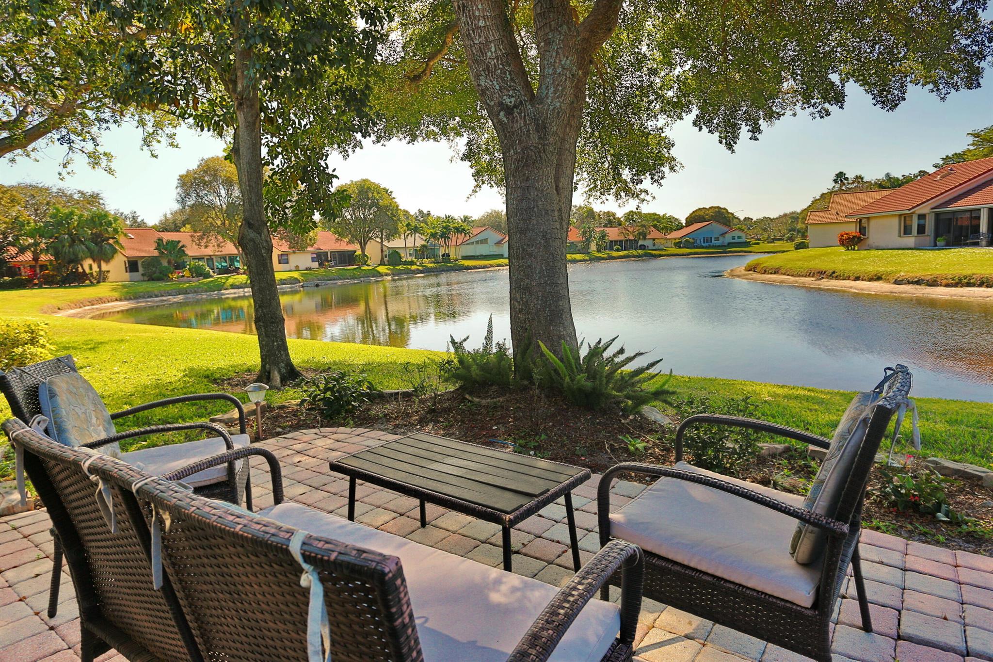 Windward Palm Beach - Residential