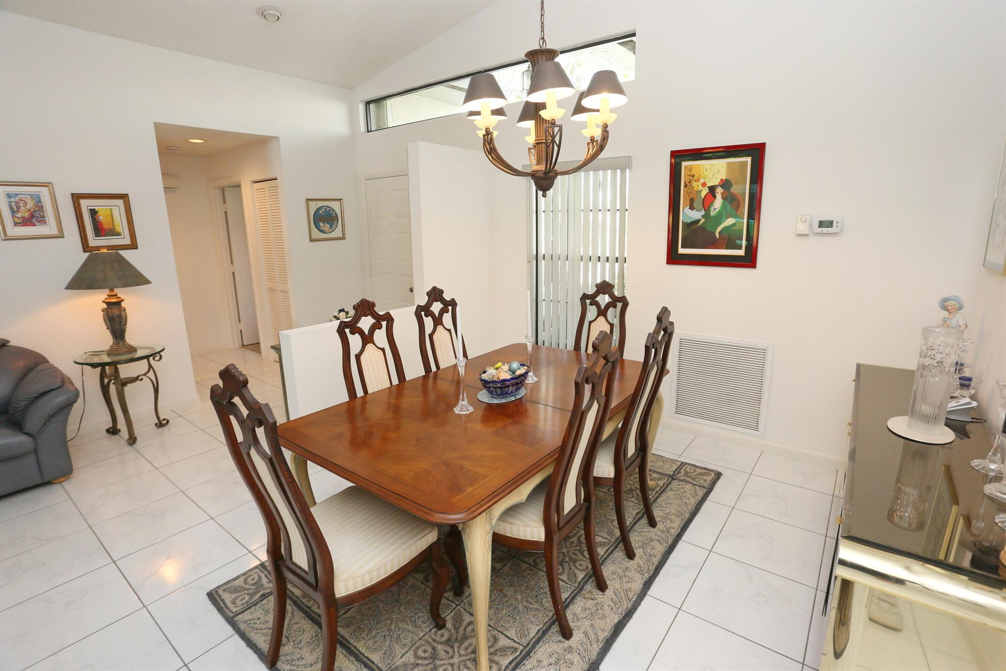 Windward Palm Beach - Residential