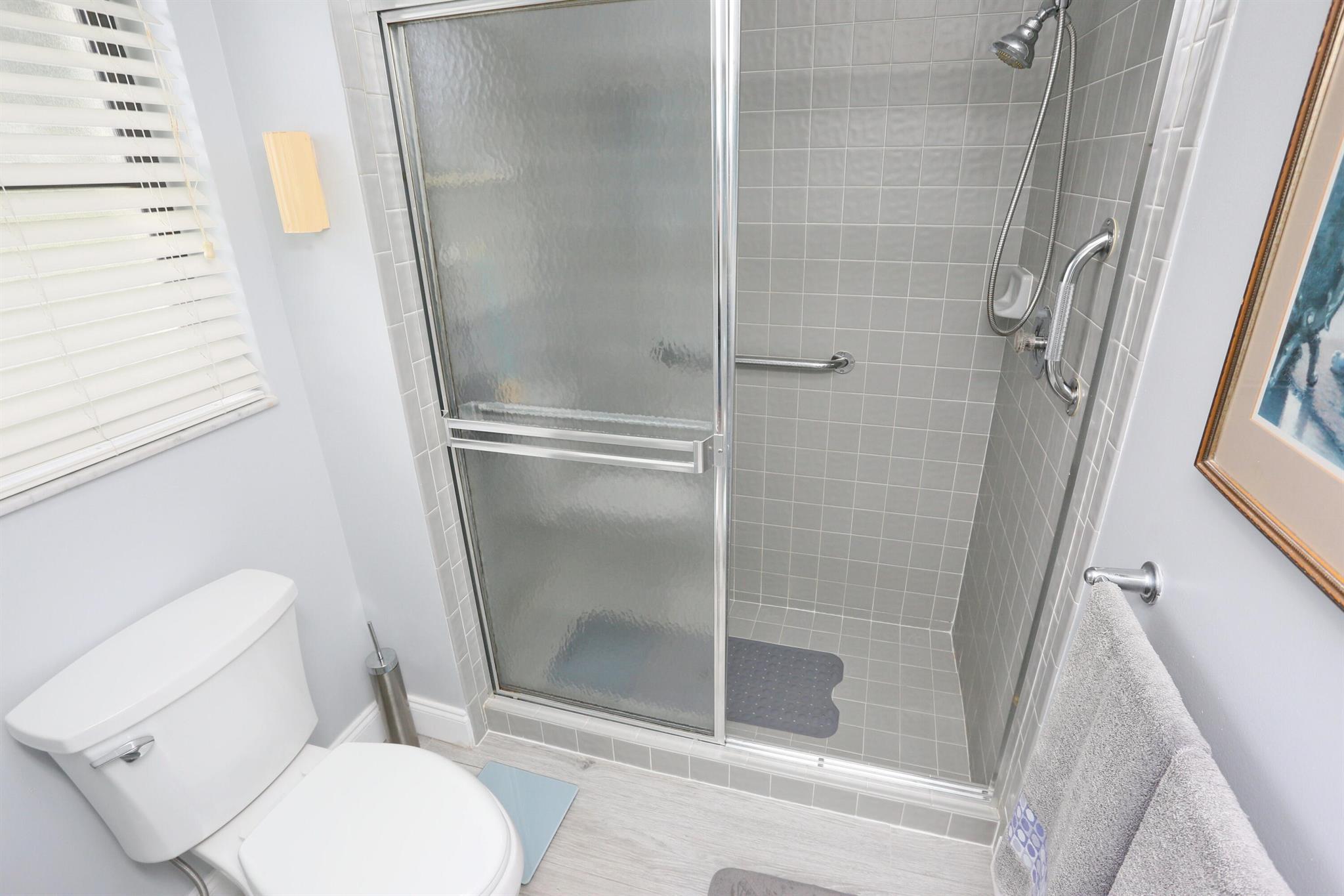 Windward Palm Beach - Residential