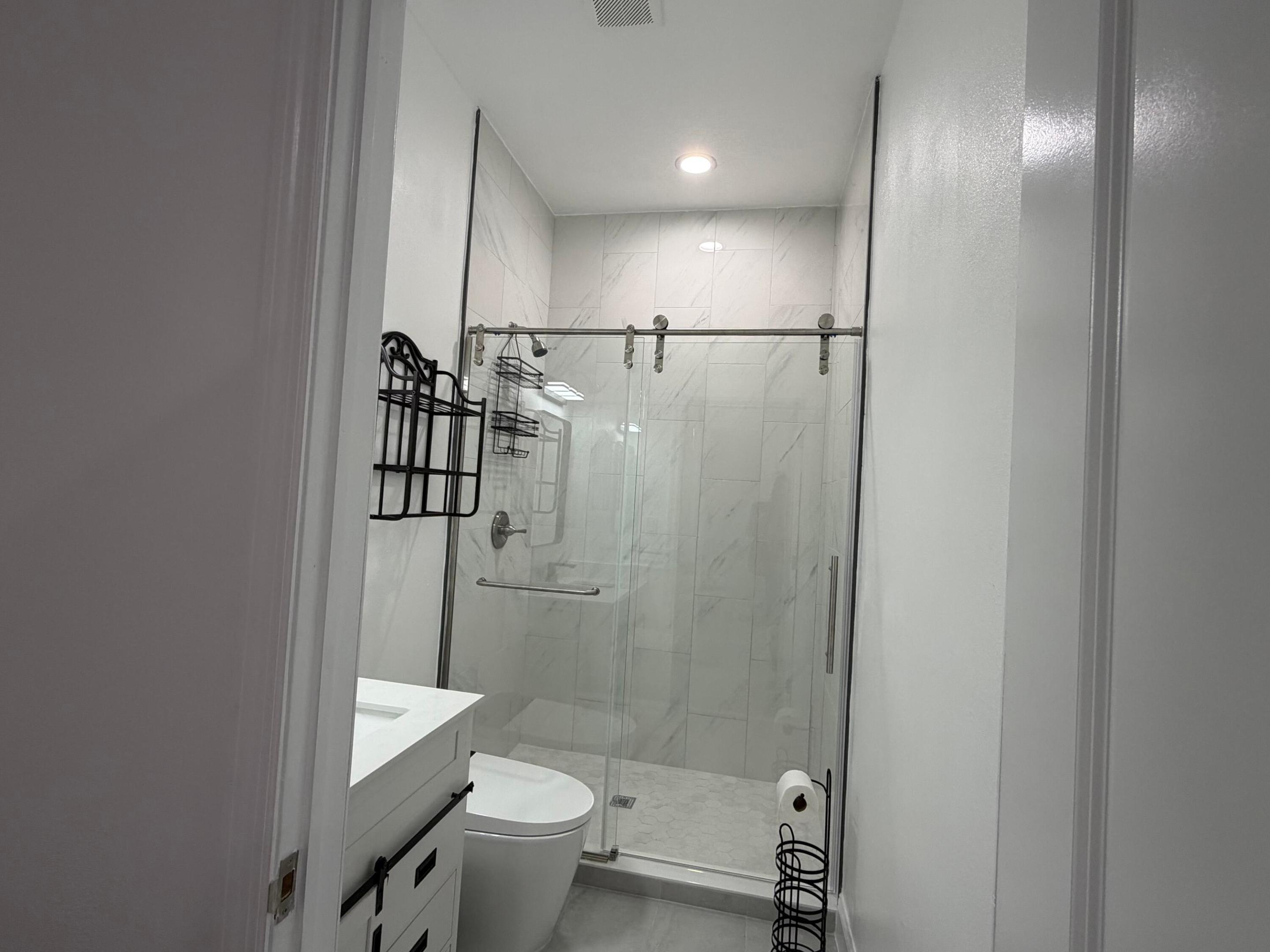PORT ST LUCIE SECTION 7 - Residential Lease