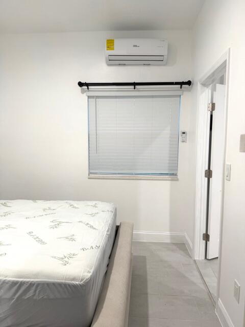 PORT ST LUCIE SECTION 7 - Residential Lease