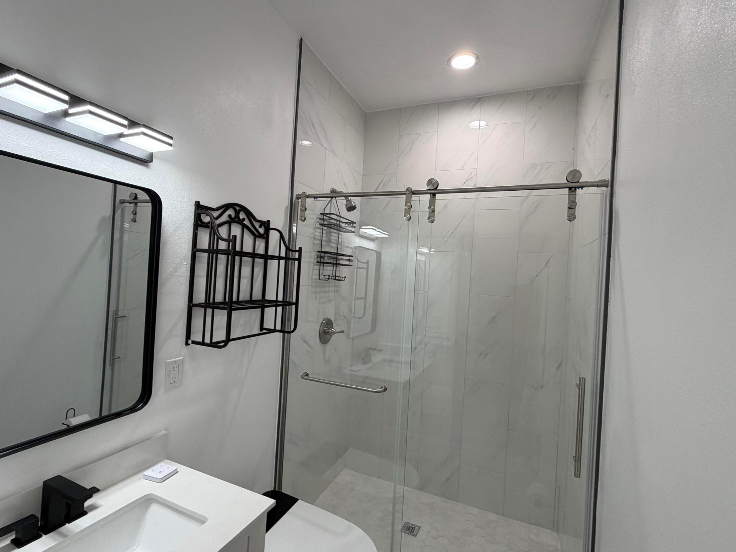 PORT ST LUCIE SECTION 7 - Residential Lease