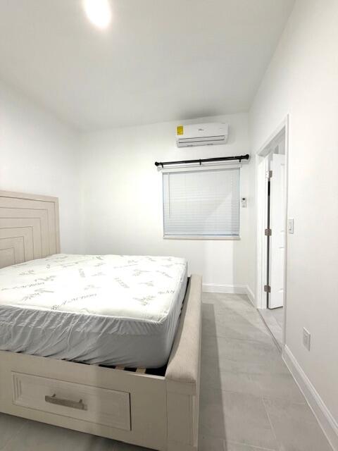PORT ST LUCIE SECTION 7 - Residential Lease