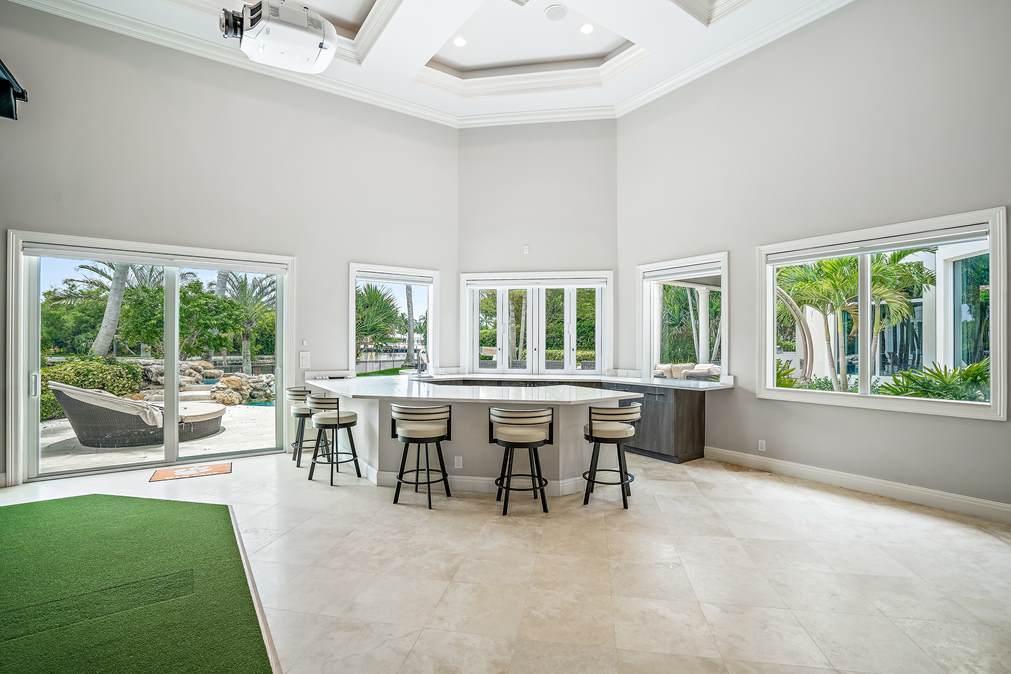 CAPTAINS KEY - Residential