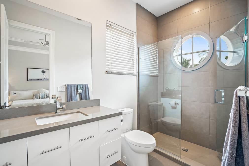 CAPTAINS KEY - Residential