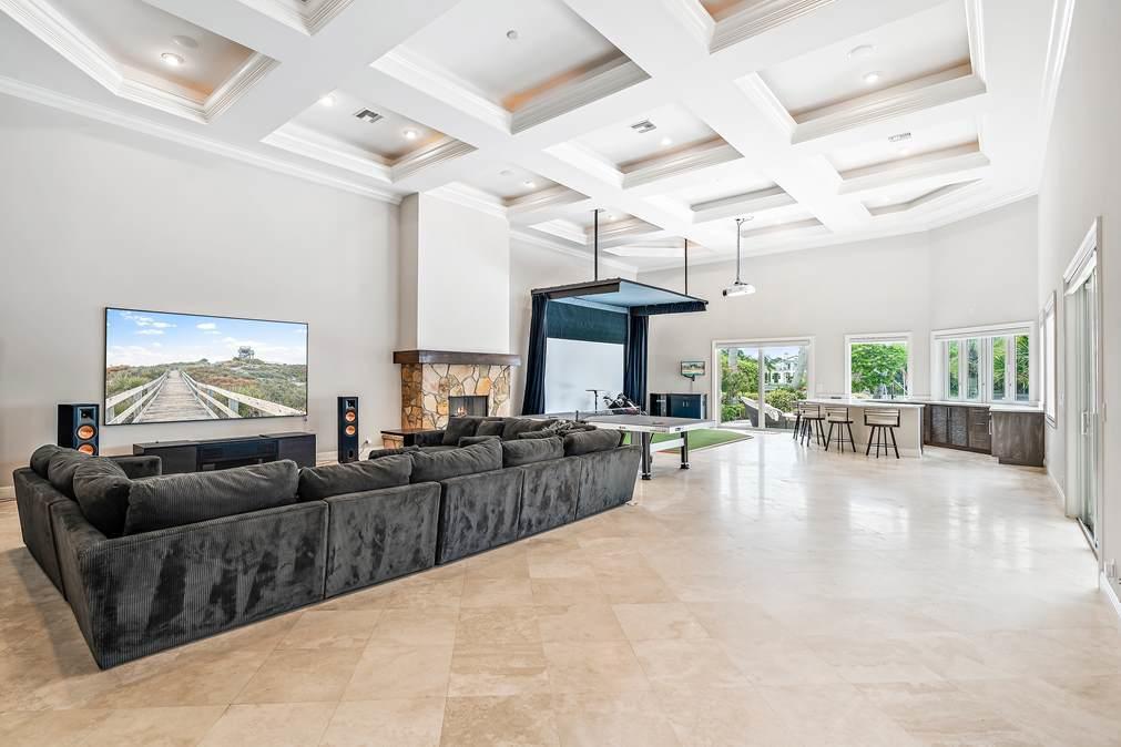 CAPTAINS KEY - Residential