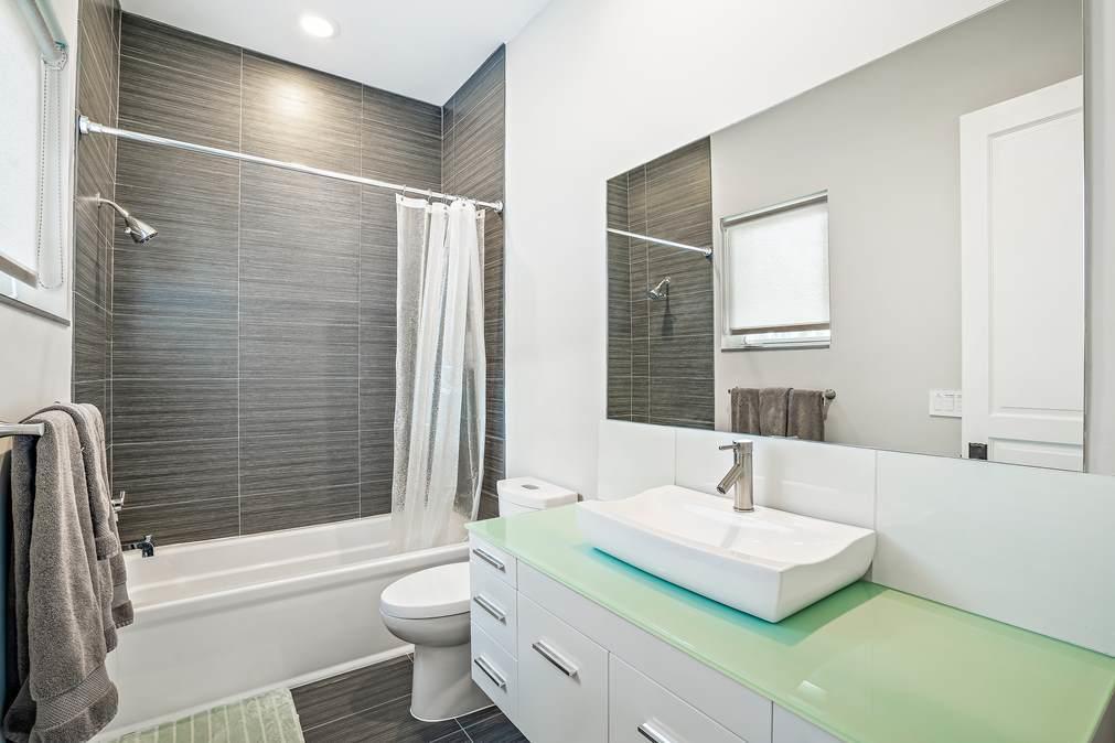 CAPTAINS KEY - Residential