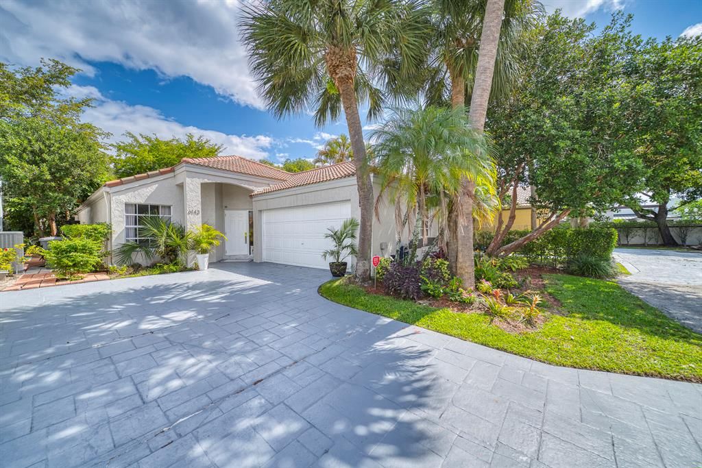 Photo of 6143 La Vida Terrace, Boca Raton, FL 33433 (MLS # R10883732)