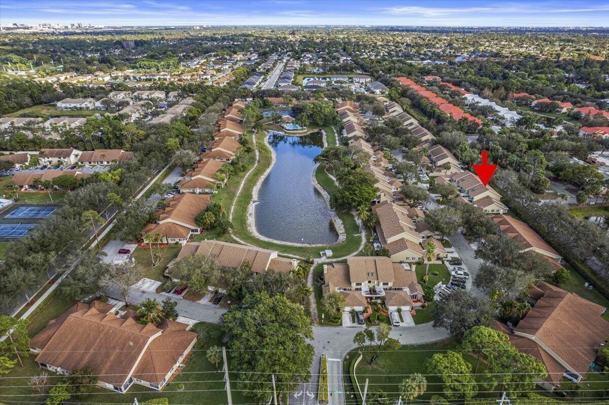 JOGGERS RUN - Residential