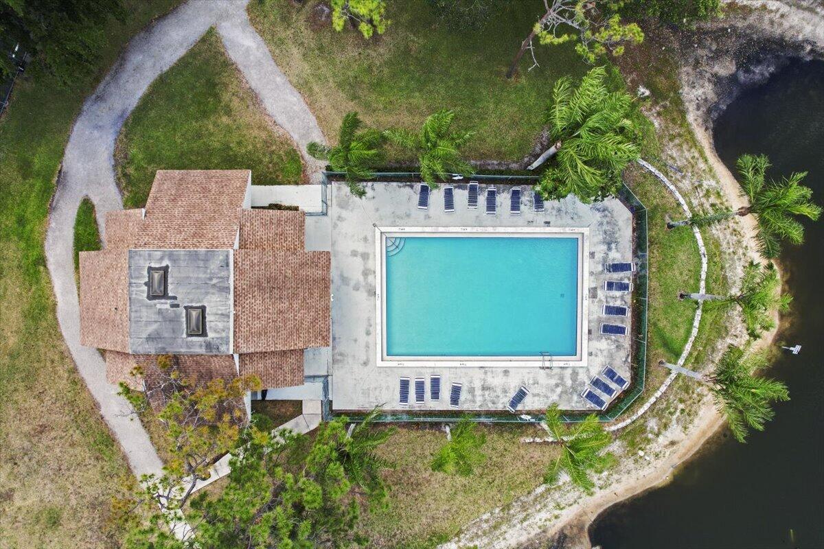 JOGGERS RUN - Residential