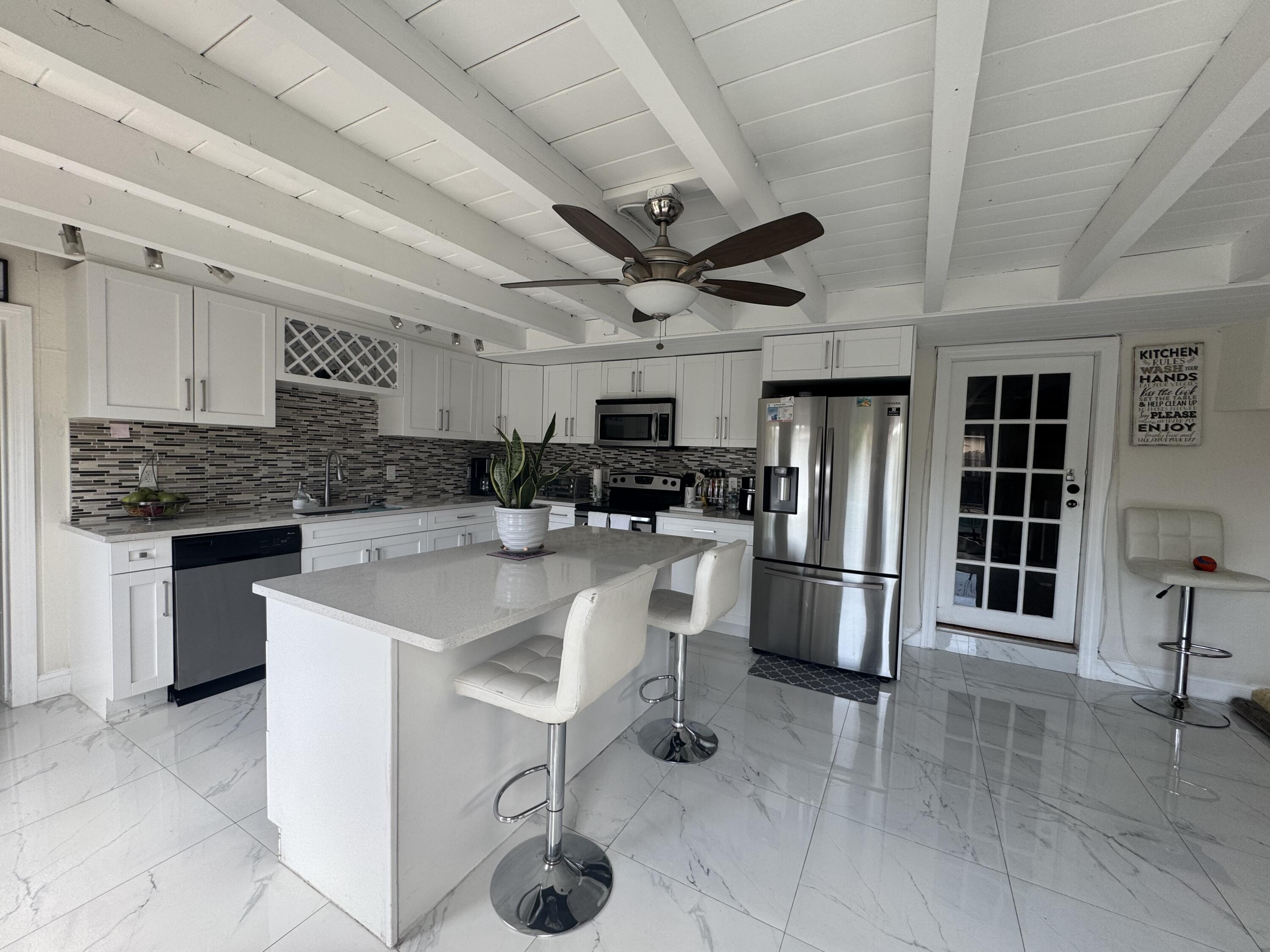 808 Wright Drive