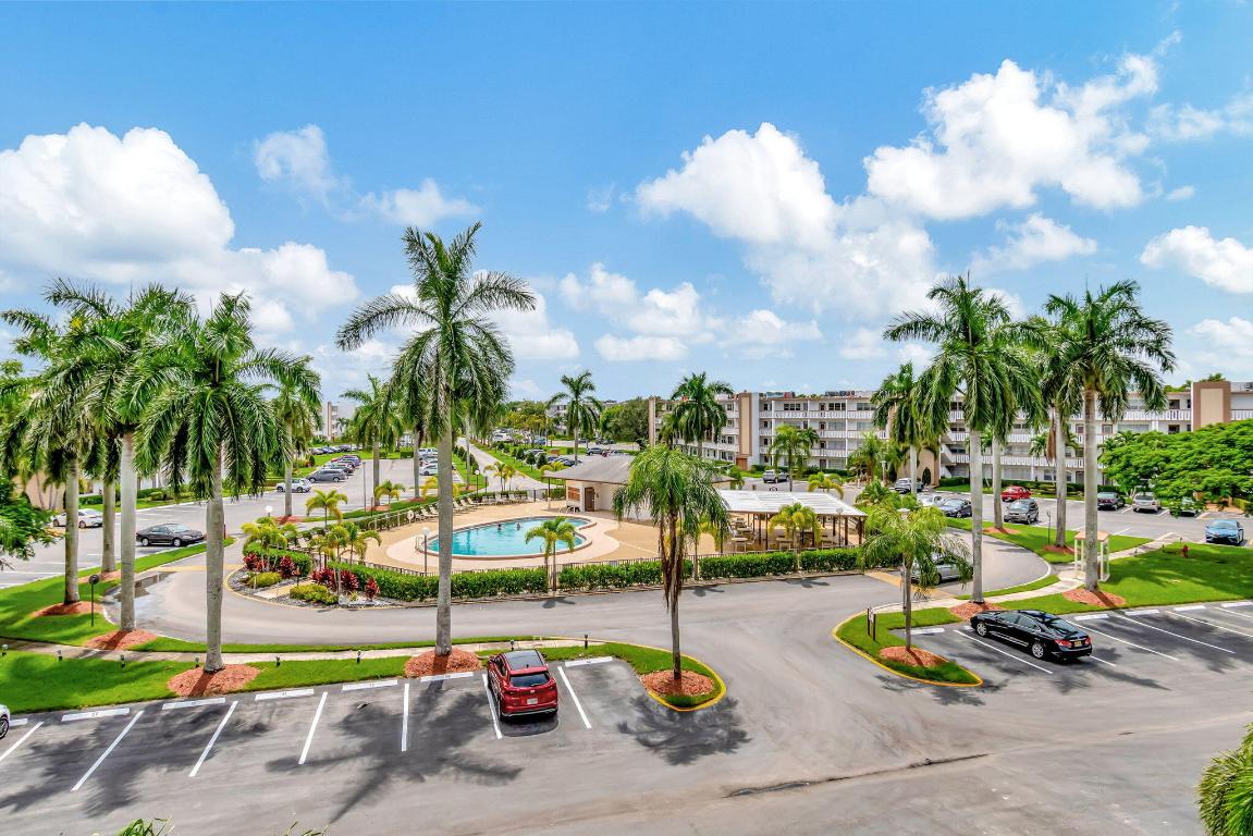 CENTURY VILLAGE - Residential Lease