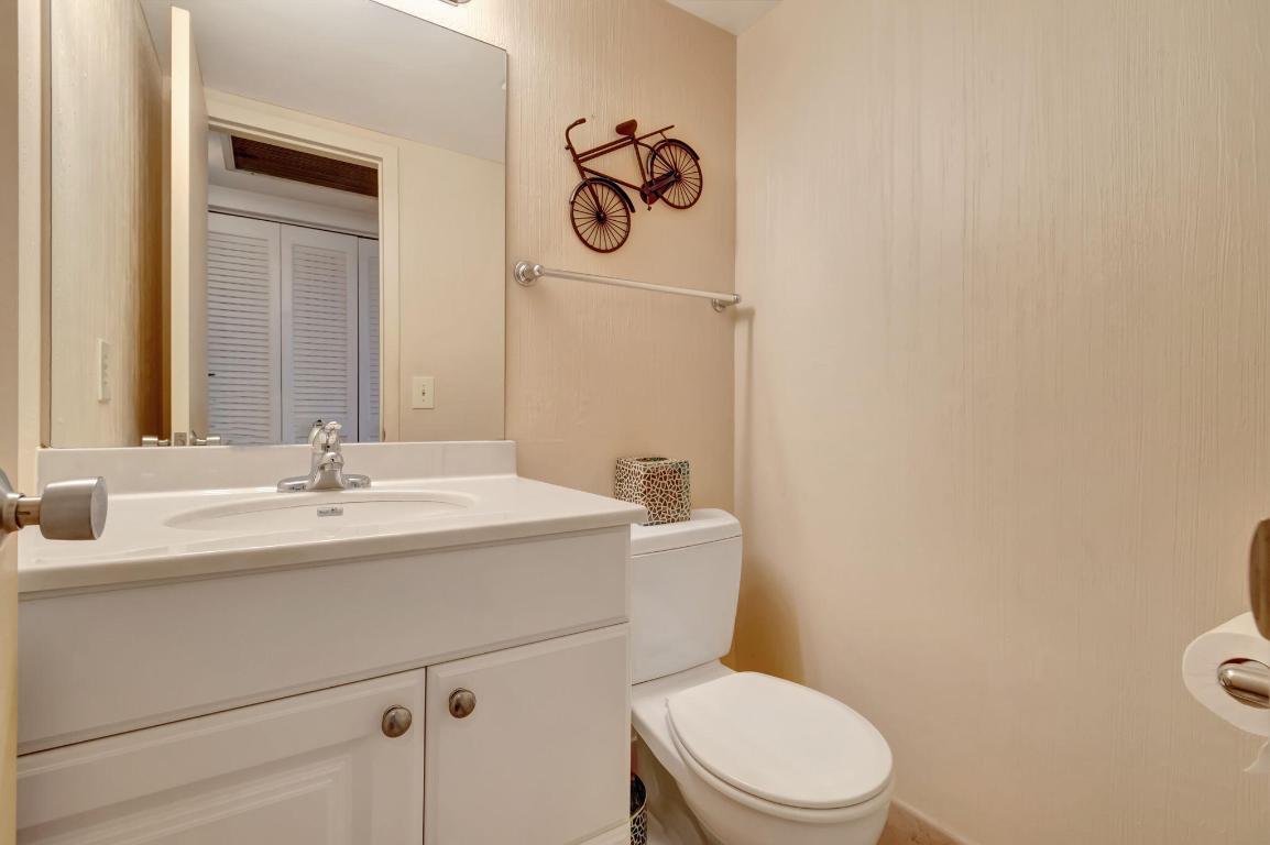 CENTURY VILLAGE - Residential Lease