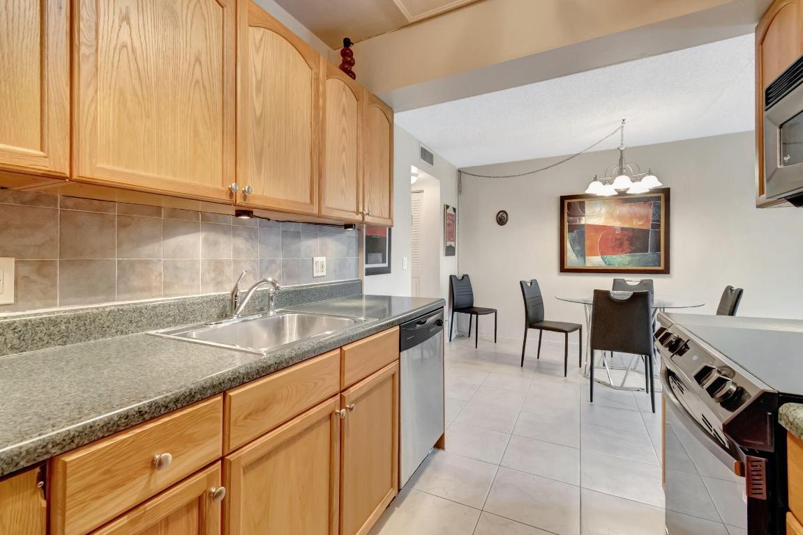 CENTURY VILLAGE - Residential Lease