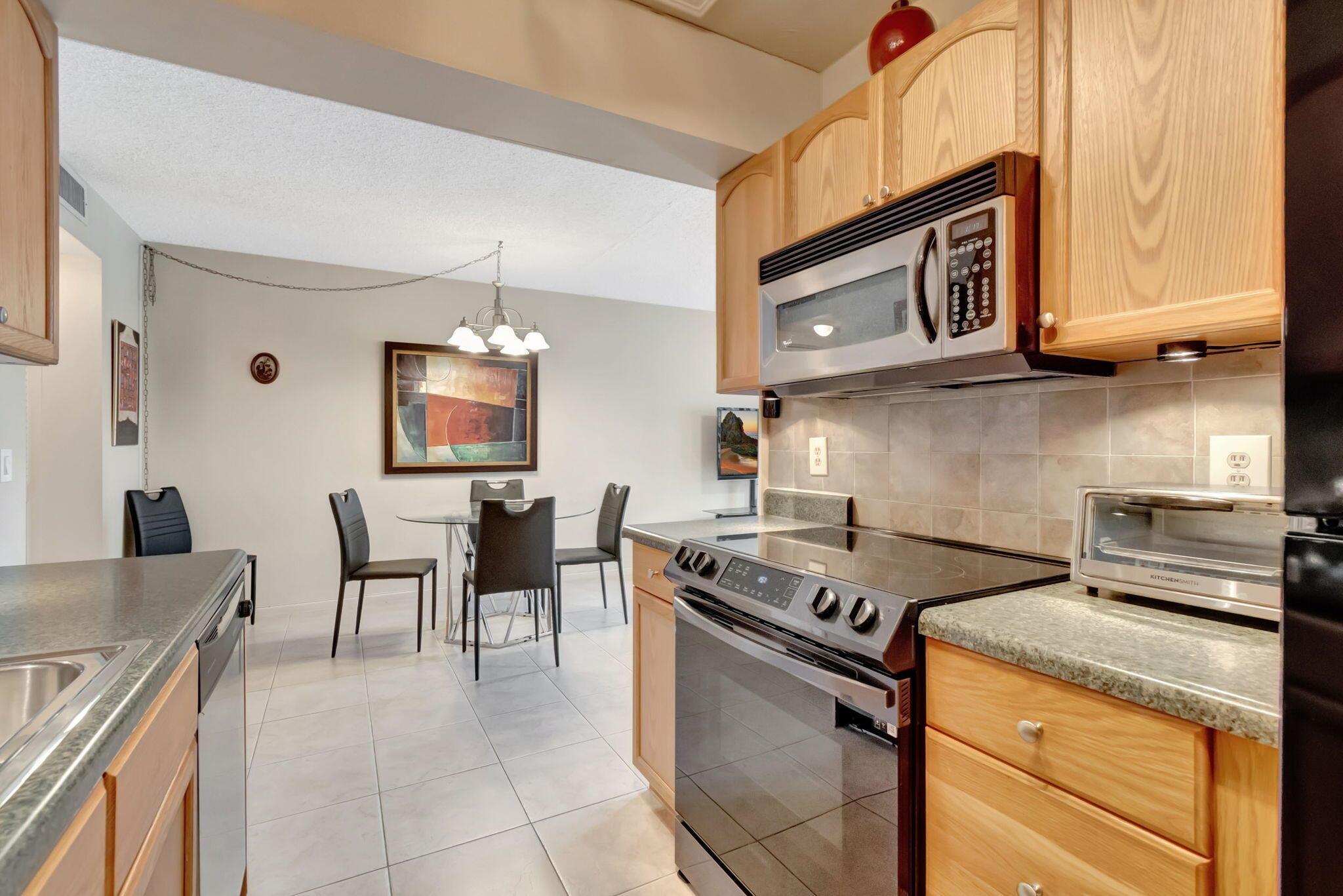 CENTURY VILLAGE - Residential Lease