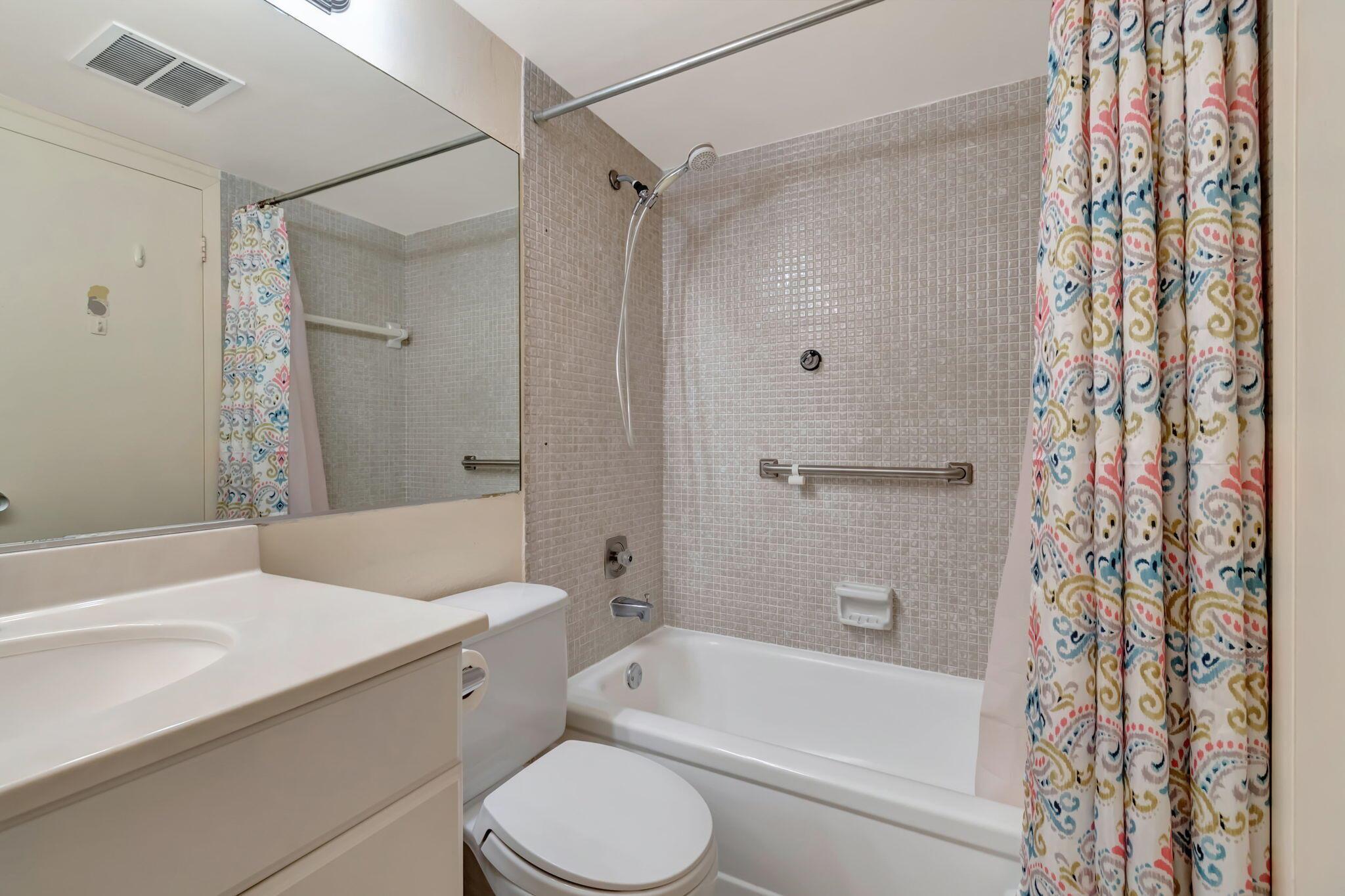 CENTURY VILLAGE - Residential Lease