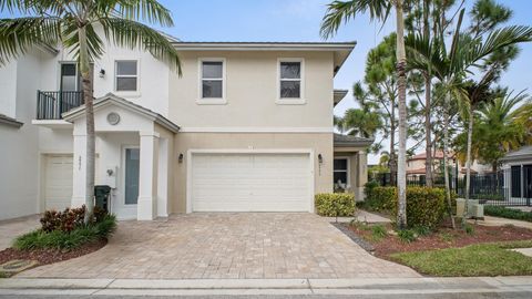 Property photo of 6993 Pines Circle 6993, Coconut Creek, FL 33073