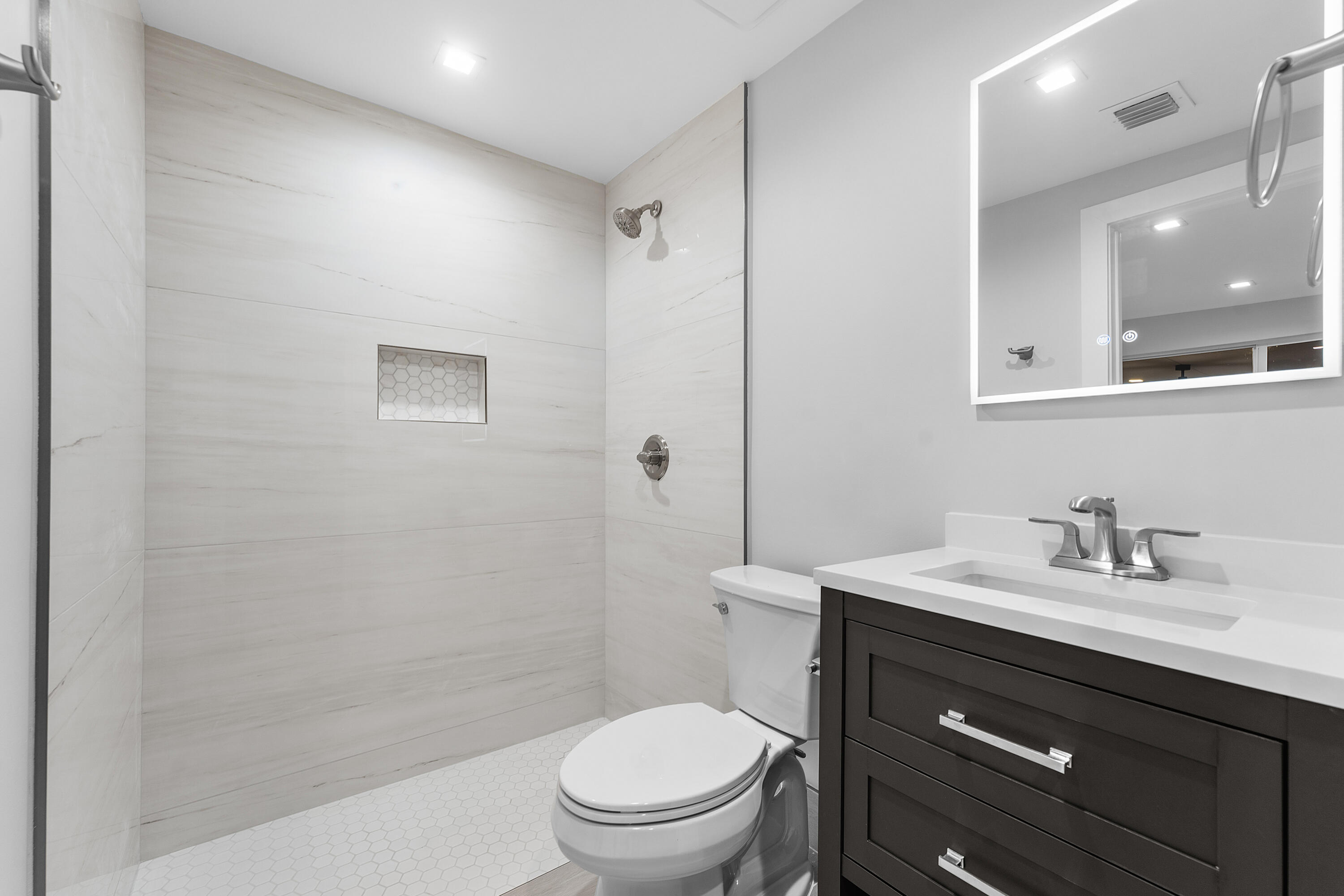 LAKE PLACID - Residential