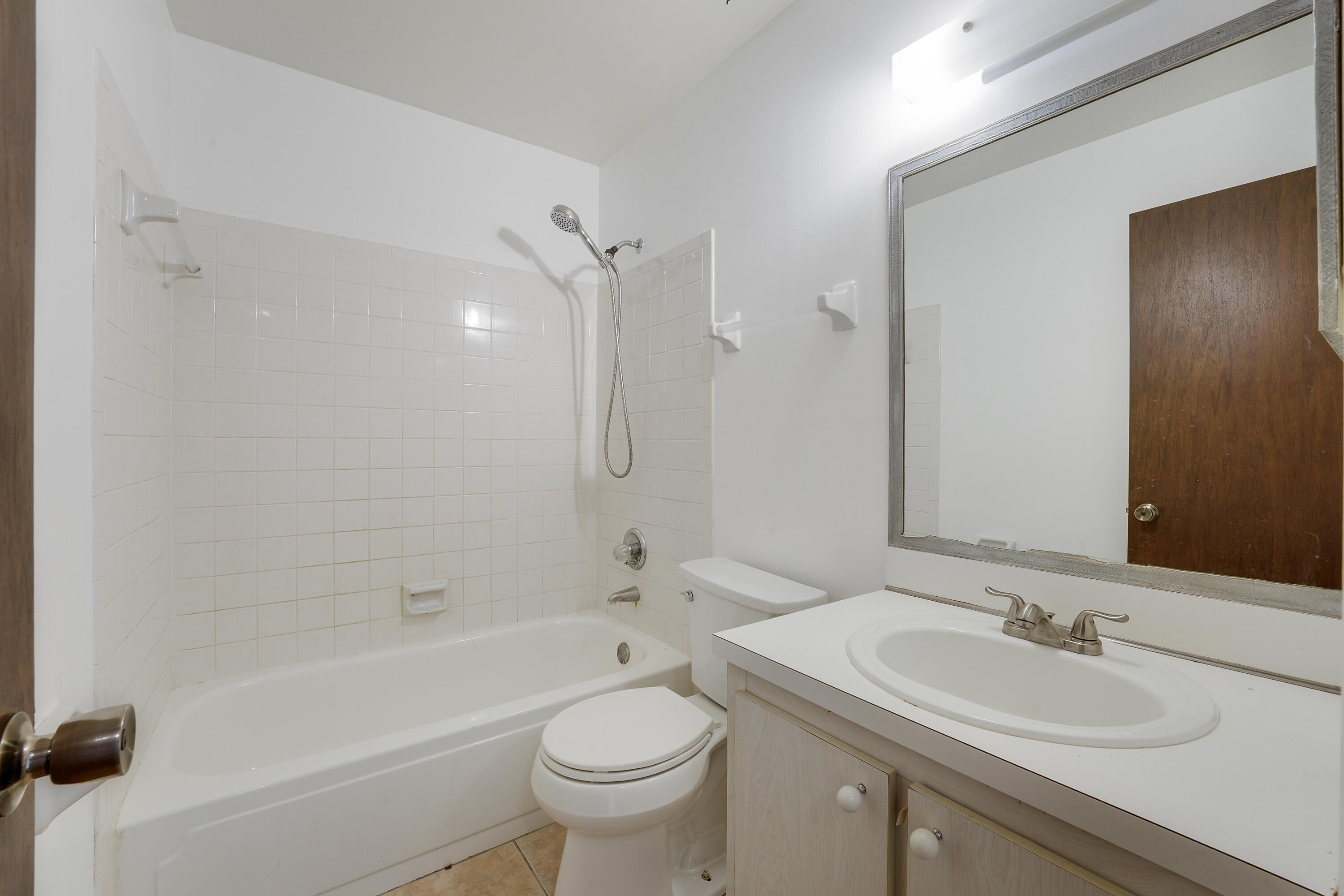 JUPITER VILLAGE TOWNHOMES CONDO - Residential