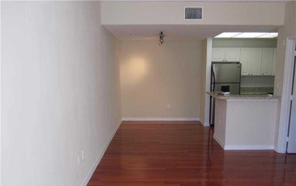 2107 SE 10th Ave 814