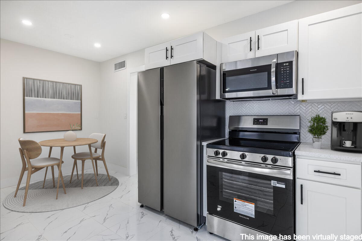 RIVER PARK UNIT 5 - Residential