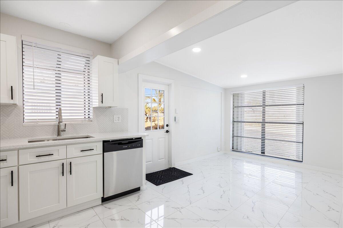 161 SE Celestia Court