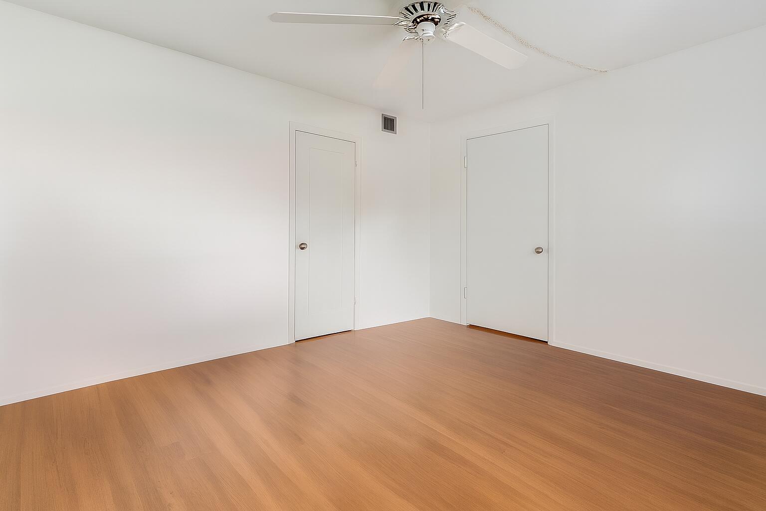 MERIDIAN CONDO 9 - Residential