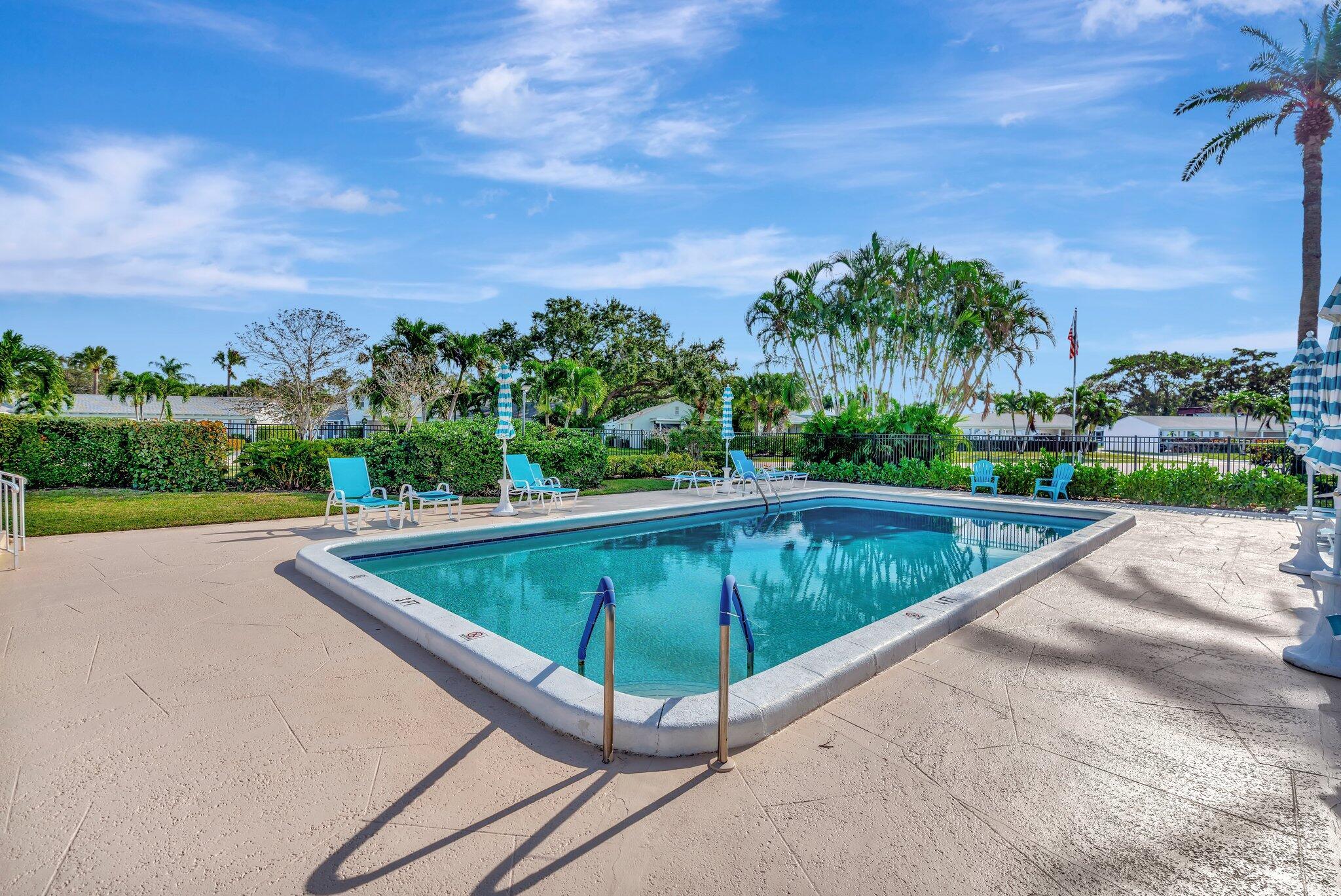 MERIDIAN CONDO 9 - Residential