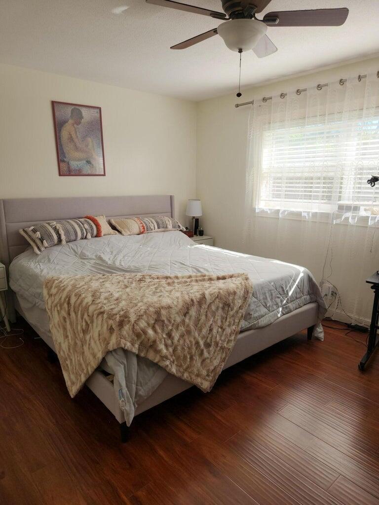 CRESTHAVEN VILLAS 1 CONDO - Residential Lease