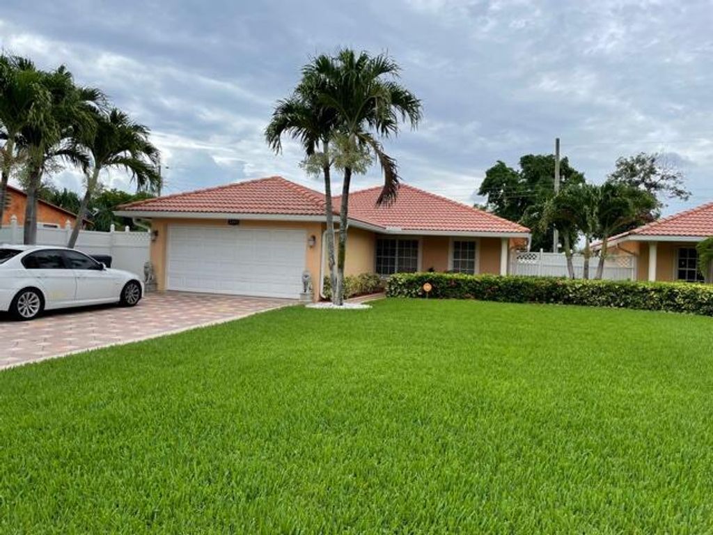 Photo of 4288 Vicliff Road, West Palm Beach, FL 33406 (MLS # R10785472)
