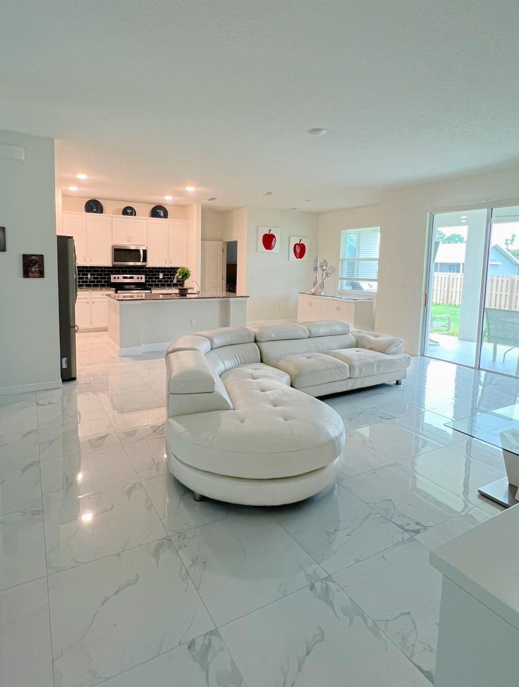 Photo of 103 SW Grove Avenue, Port Saint Lucie, FL 34983 (MLS # B26002402)