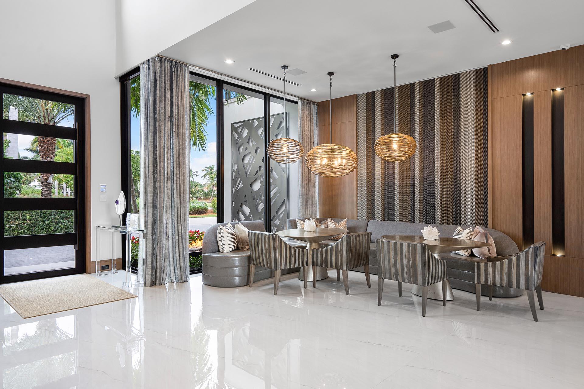 ROYAL PALM YACHT & COUNTRY CLUB - Residential