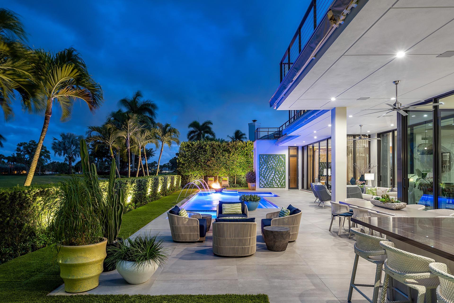 ROYAL PALM YACHT & COUNTRY CLUB - Residential