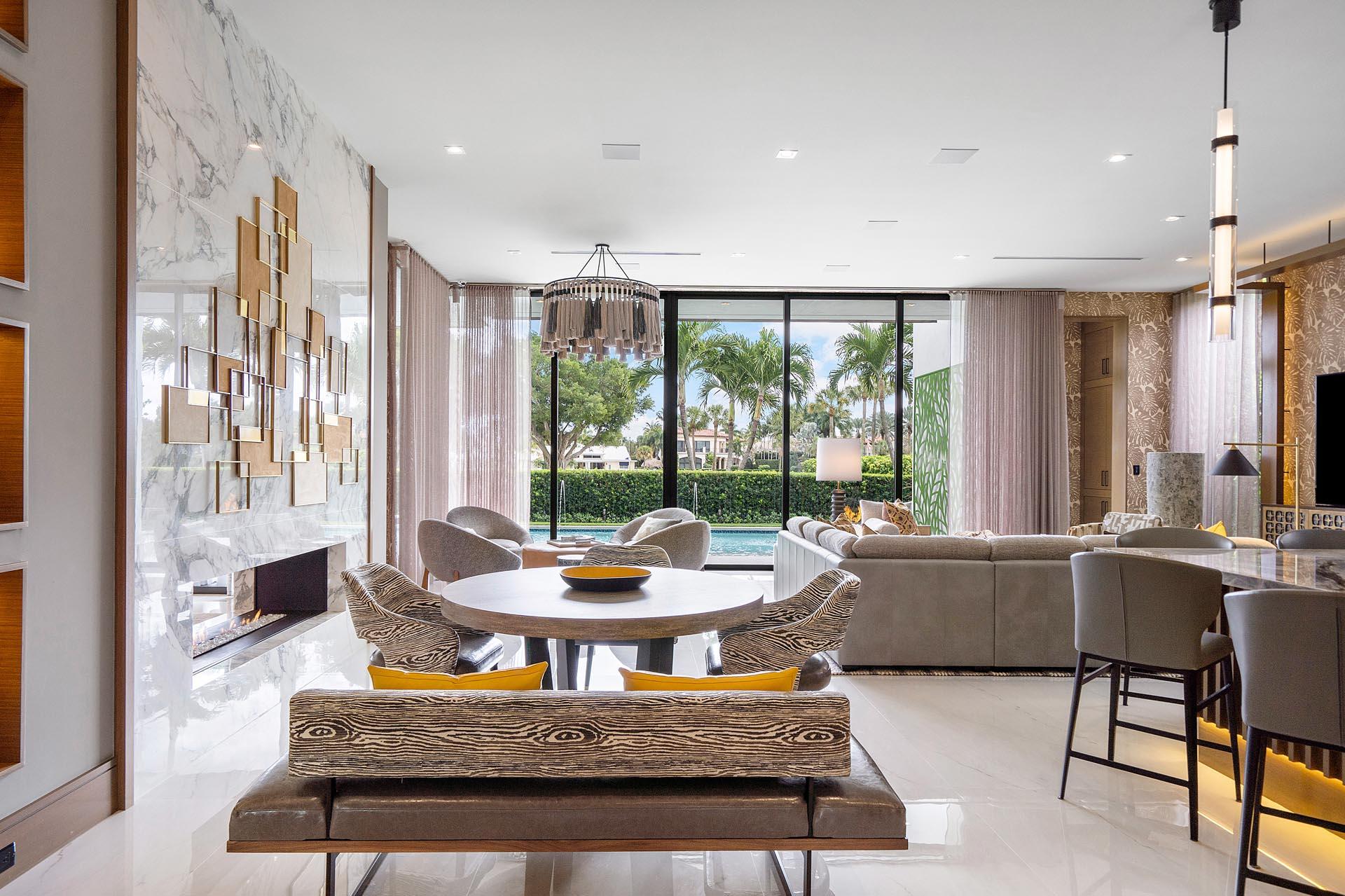 ROYAL PALM YACHT & COUNTRY CLUB - Residential