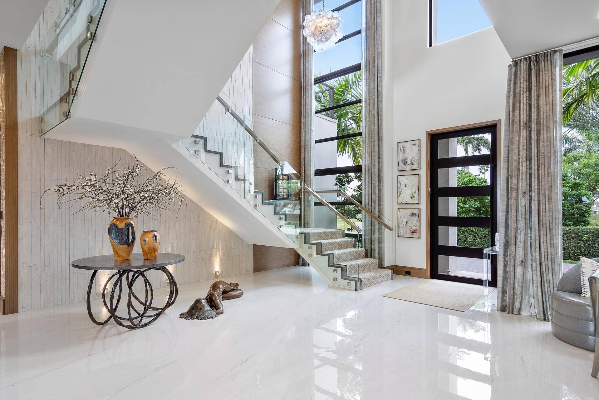 ROYAL PALM YACHT & COUNTRY CLUB - Residential