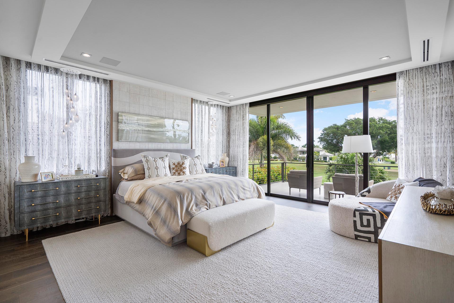 ROYAL PALM YACHT & COUNTR - Residential