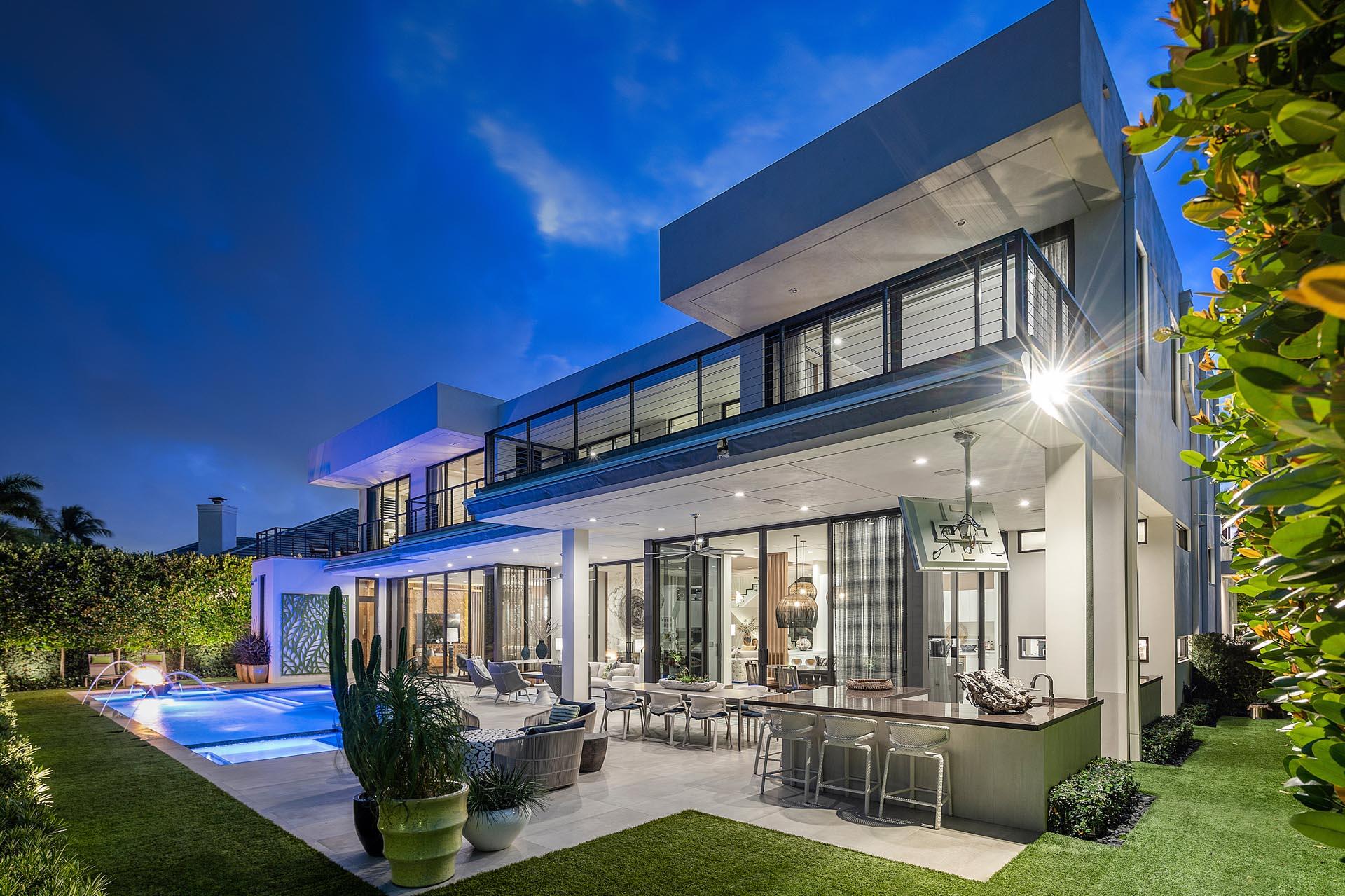 ROYAL PALM YACHT & COUNTRY CLUB - Residential