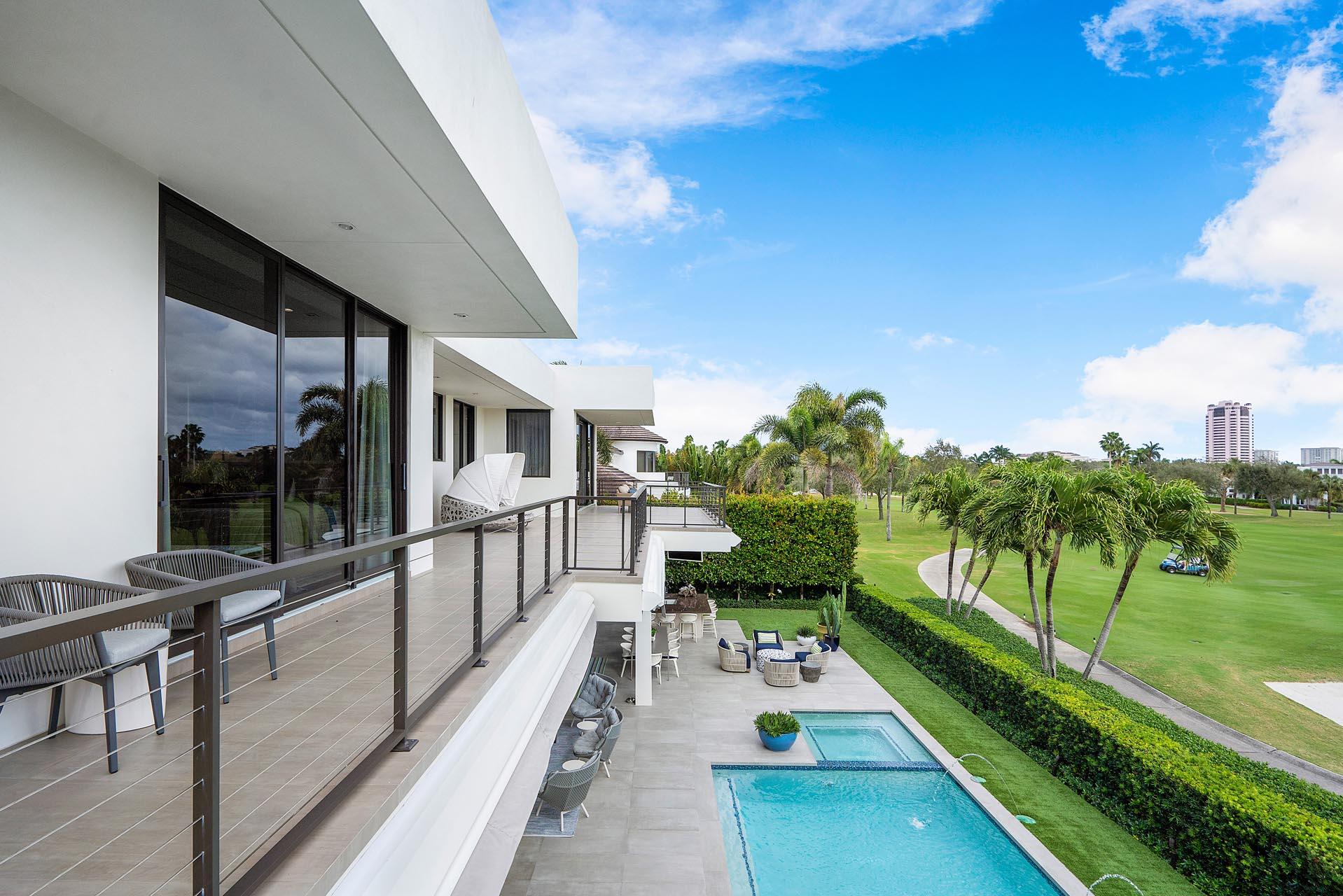 ROYAL PALM YACHT & COUNTRY CLUB - Residential