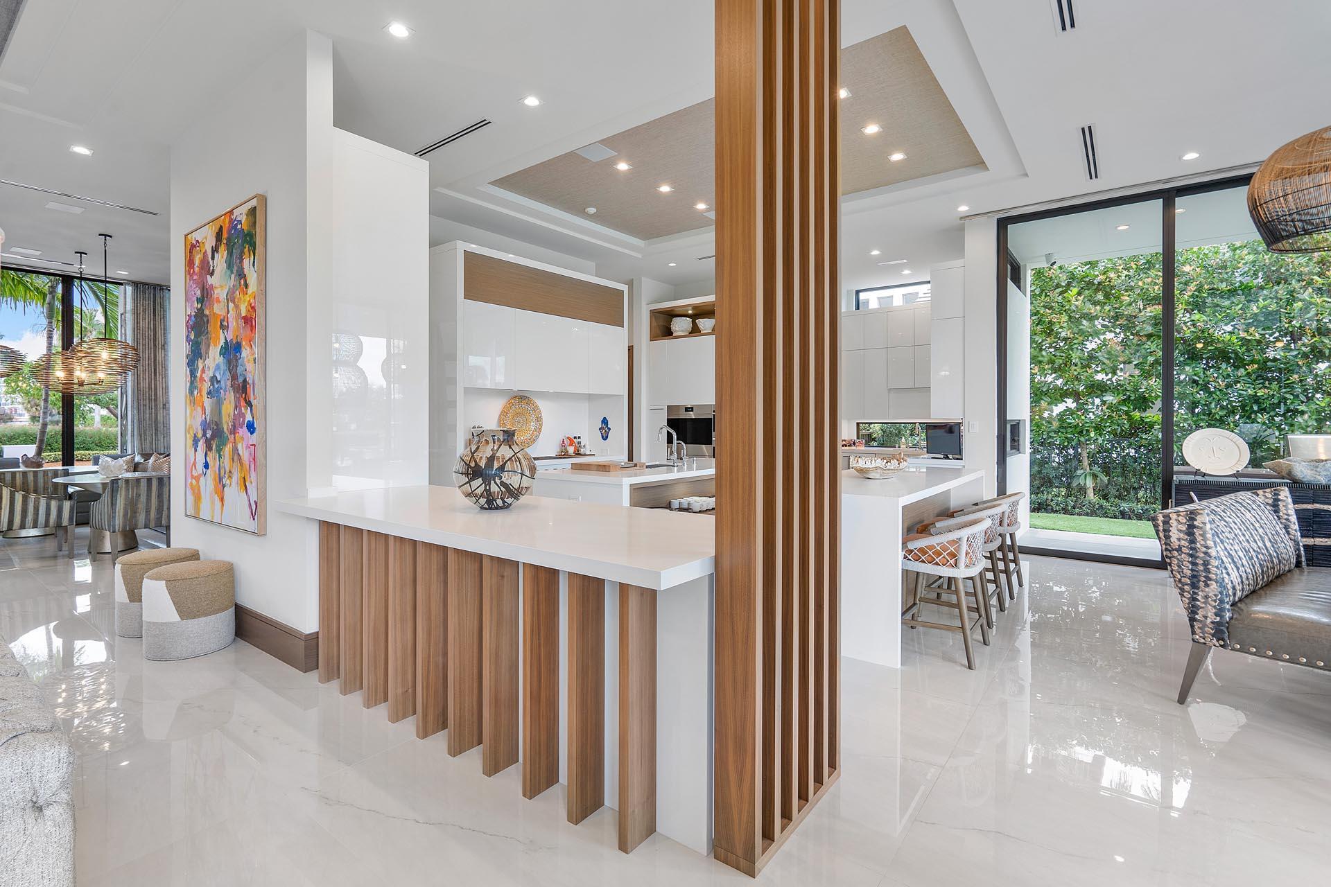 ROYAL PALM YACHT & COUNTR - Residential