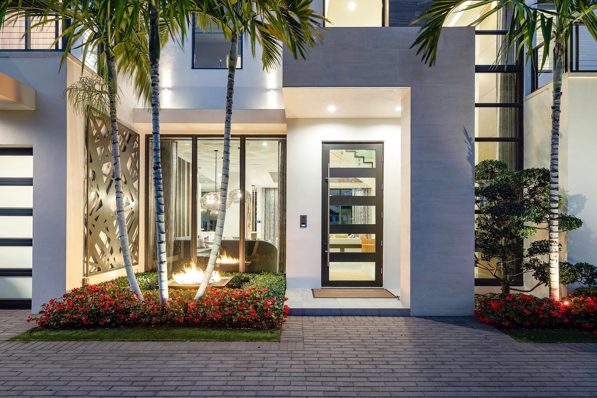 ROYAL PALM YACHT & COUNTR - Residential